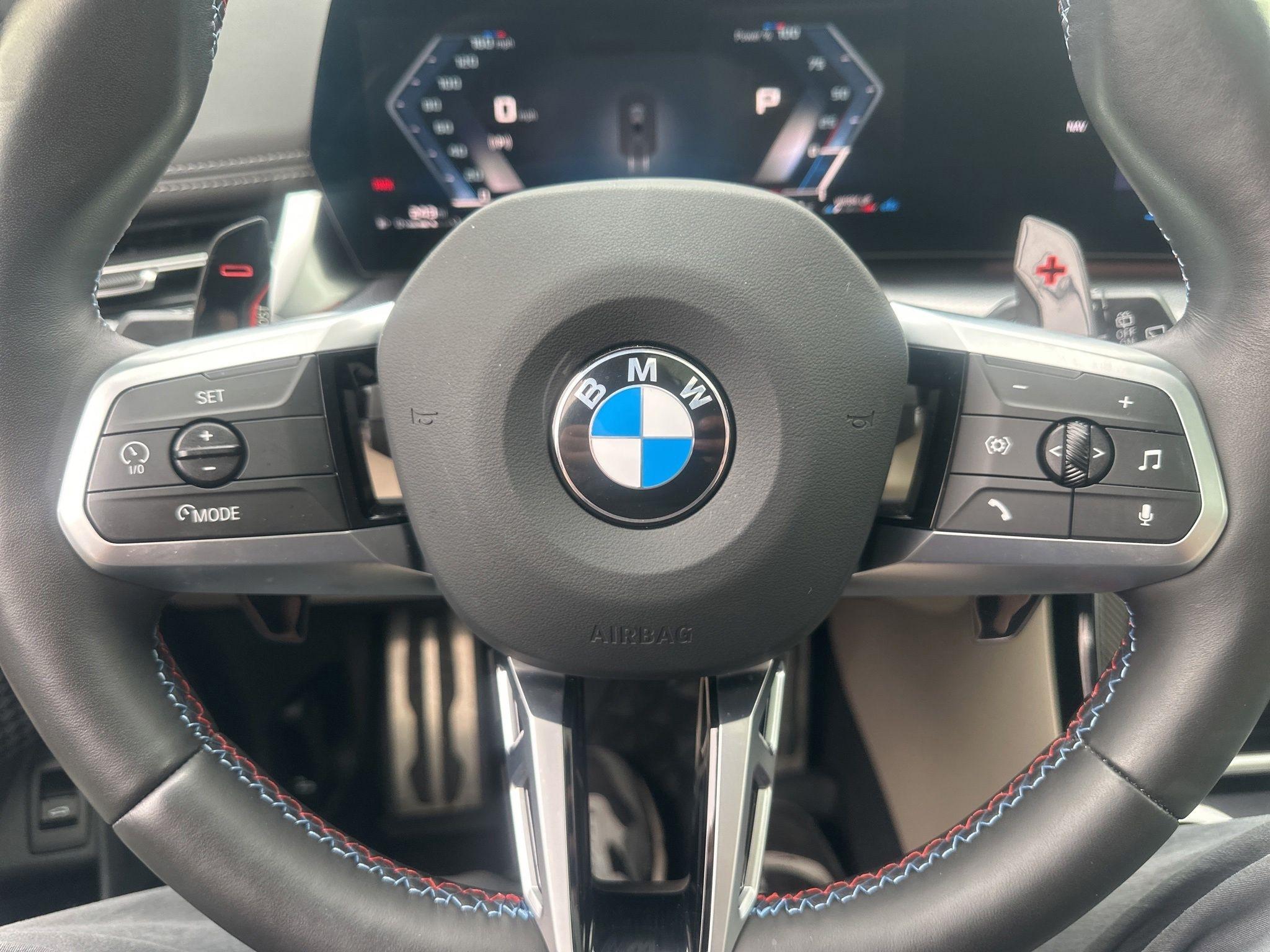 BMW X1  2025