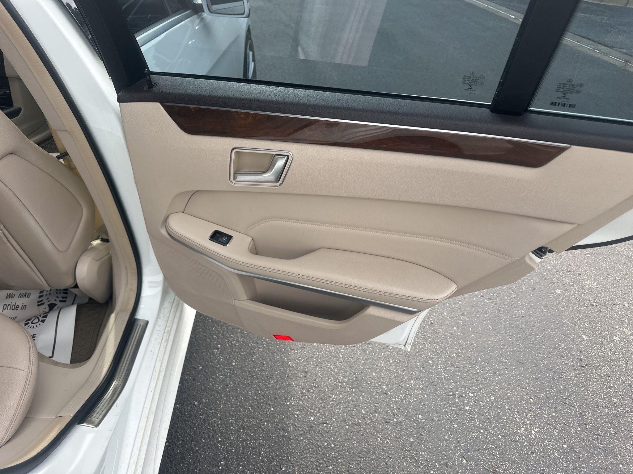 Mercedes-Benz E-Class  2014