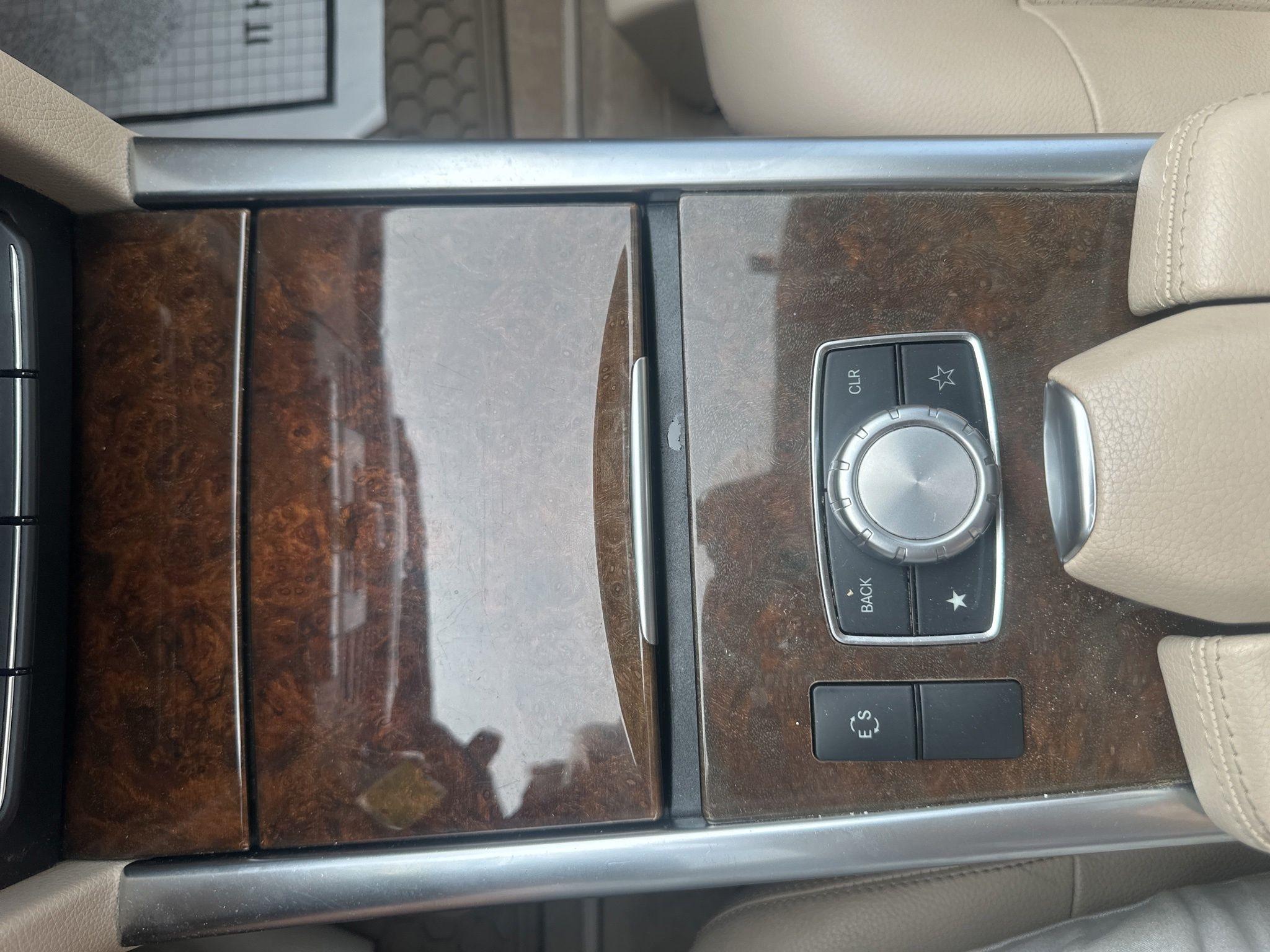 Mercedes-Benz E-Class  2014
