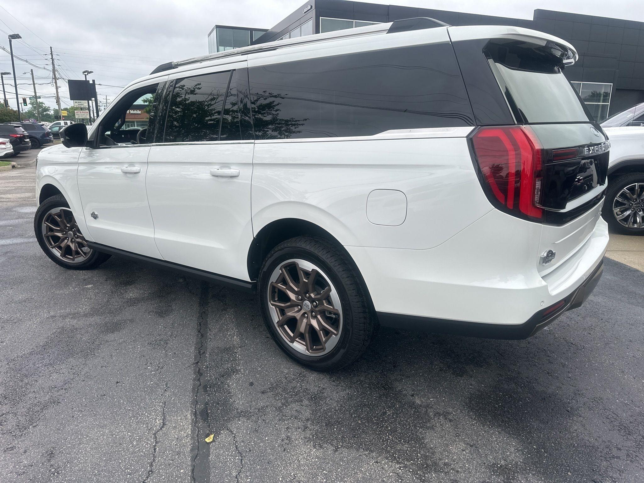 Ford Expedition  2026