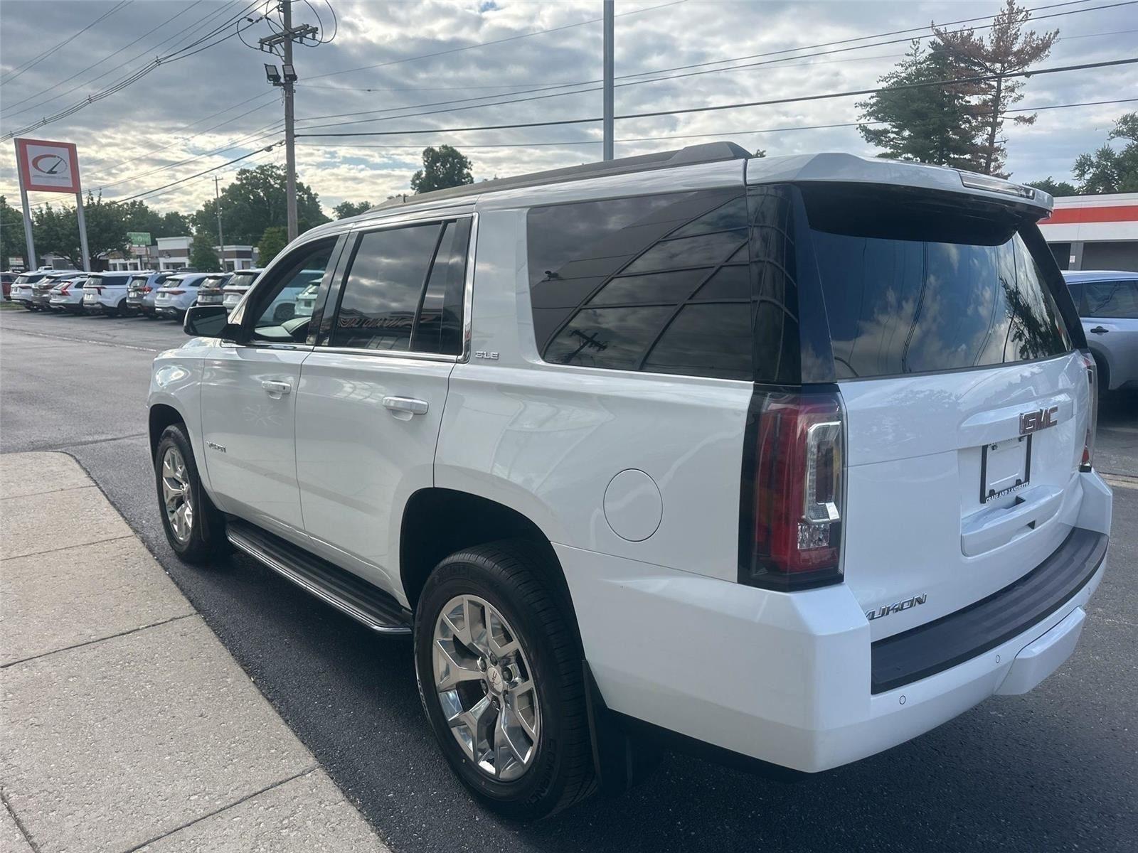 GMC Yukon  2017