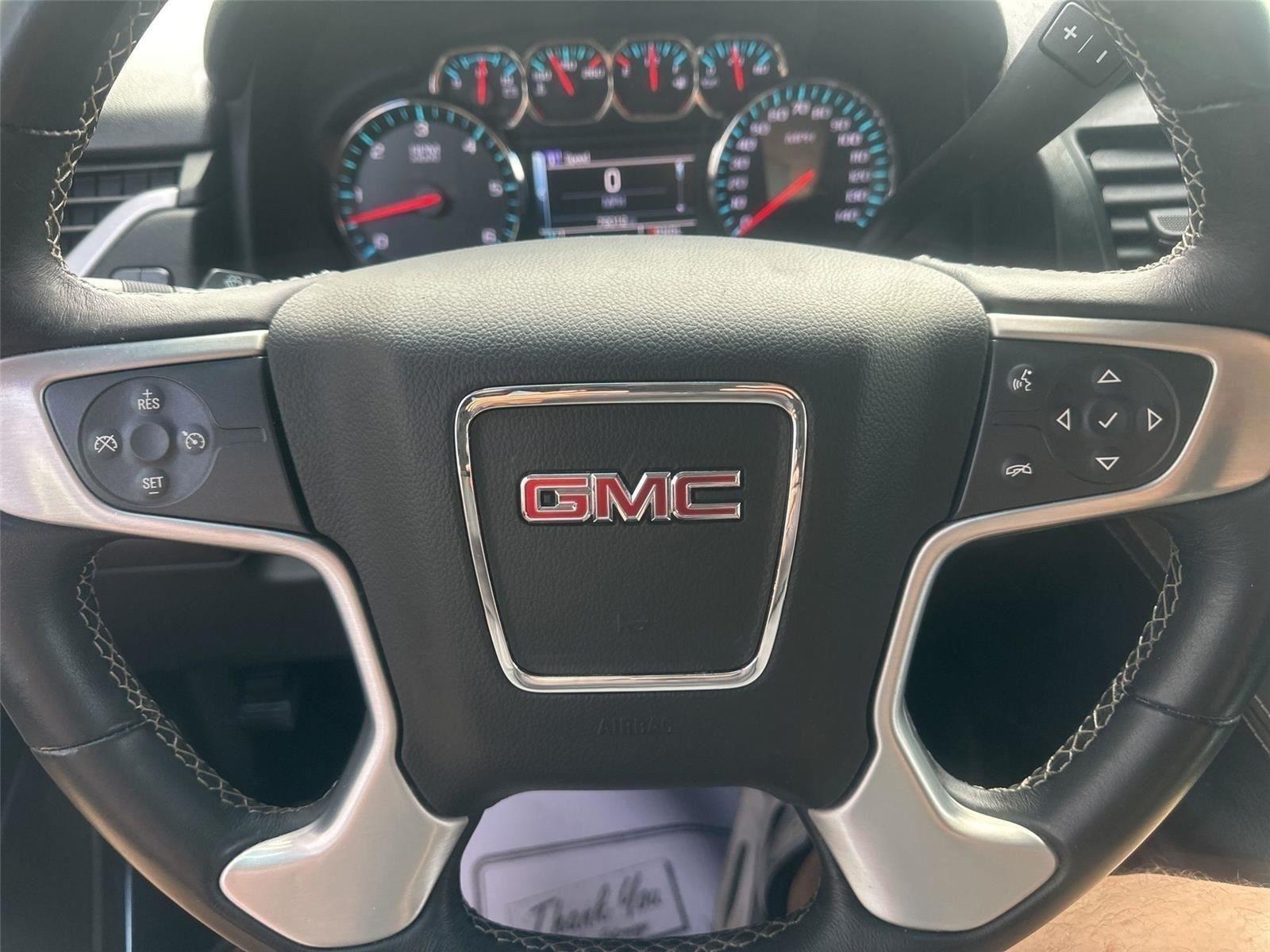 GMC Yukon  2017