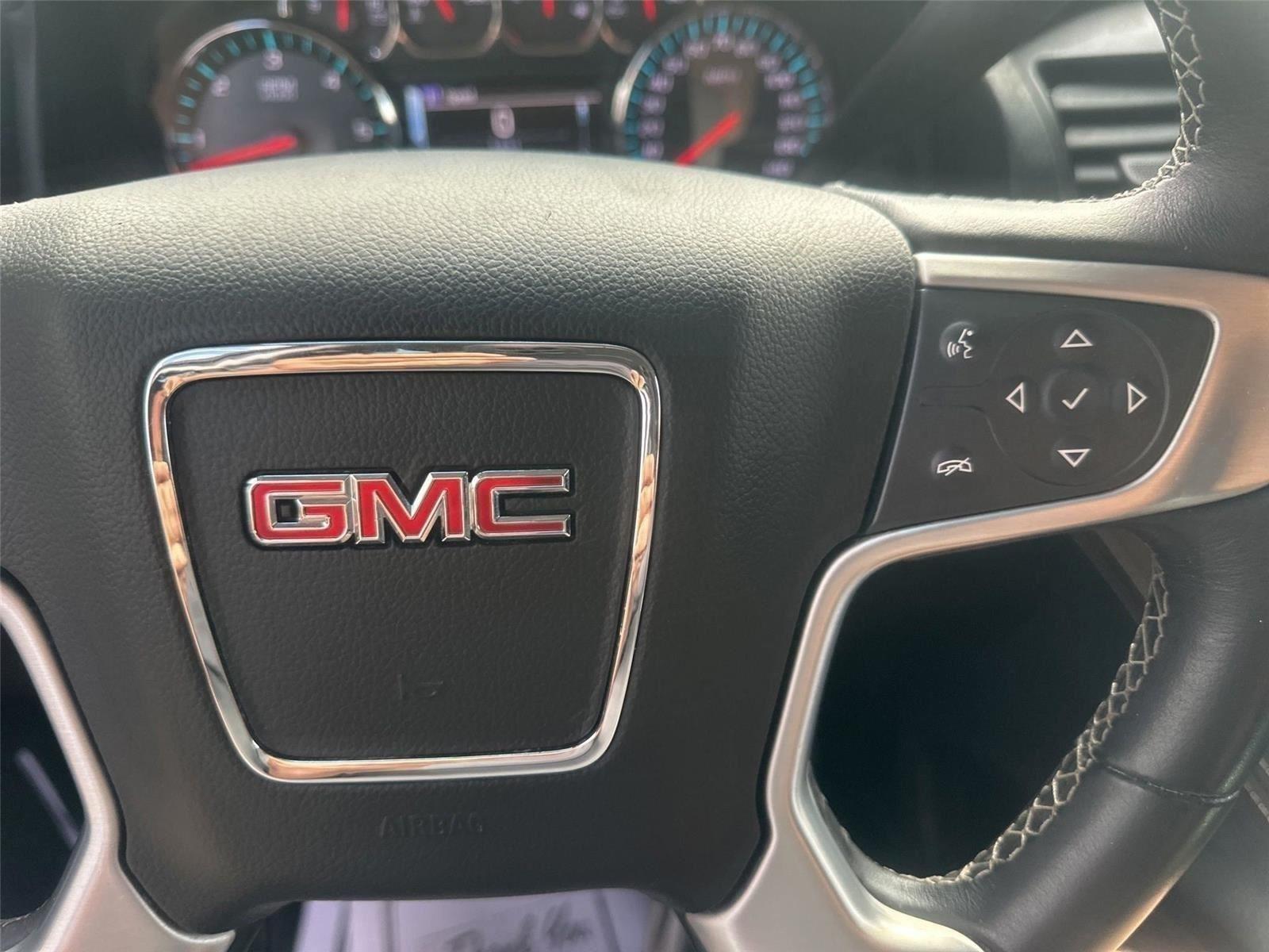 GMC Yukon  2017