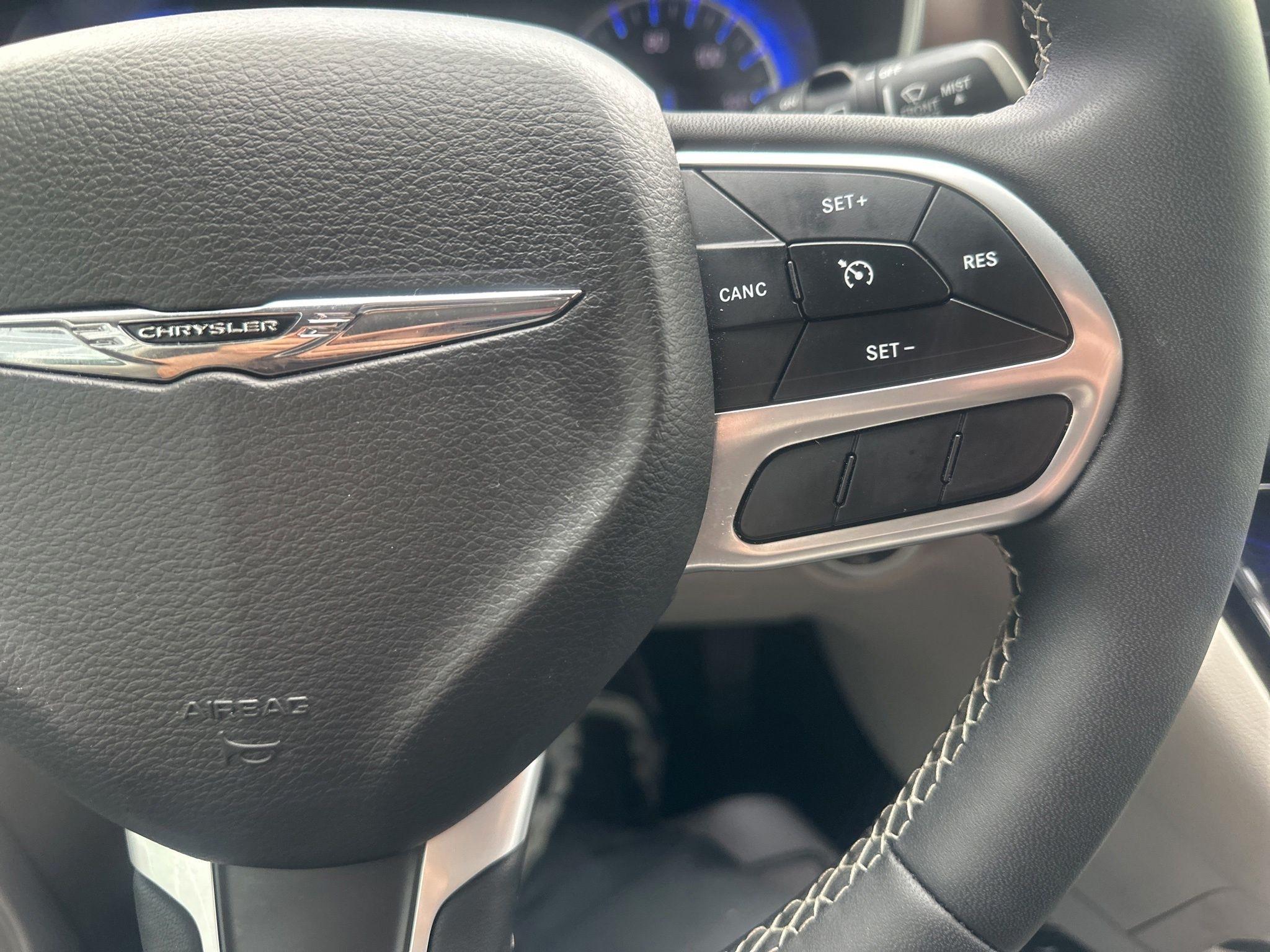 Chrysler Voyager  2024
