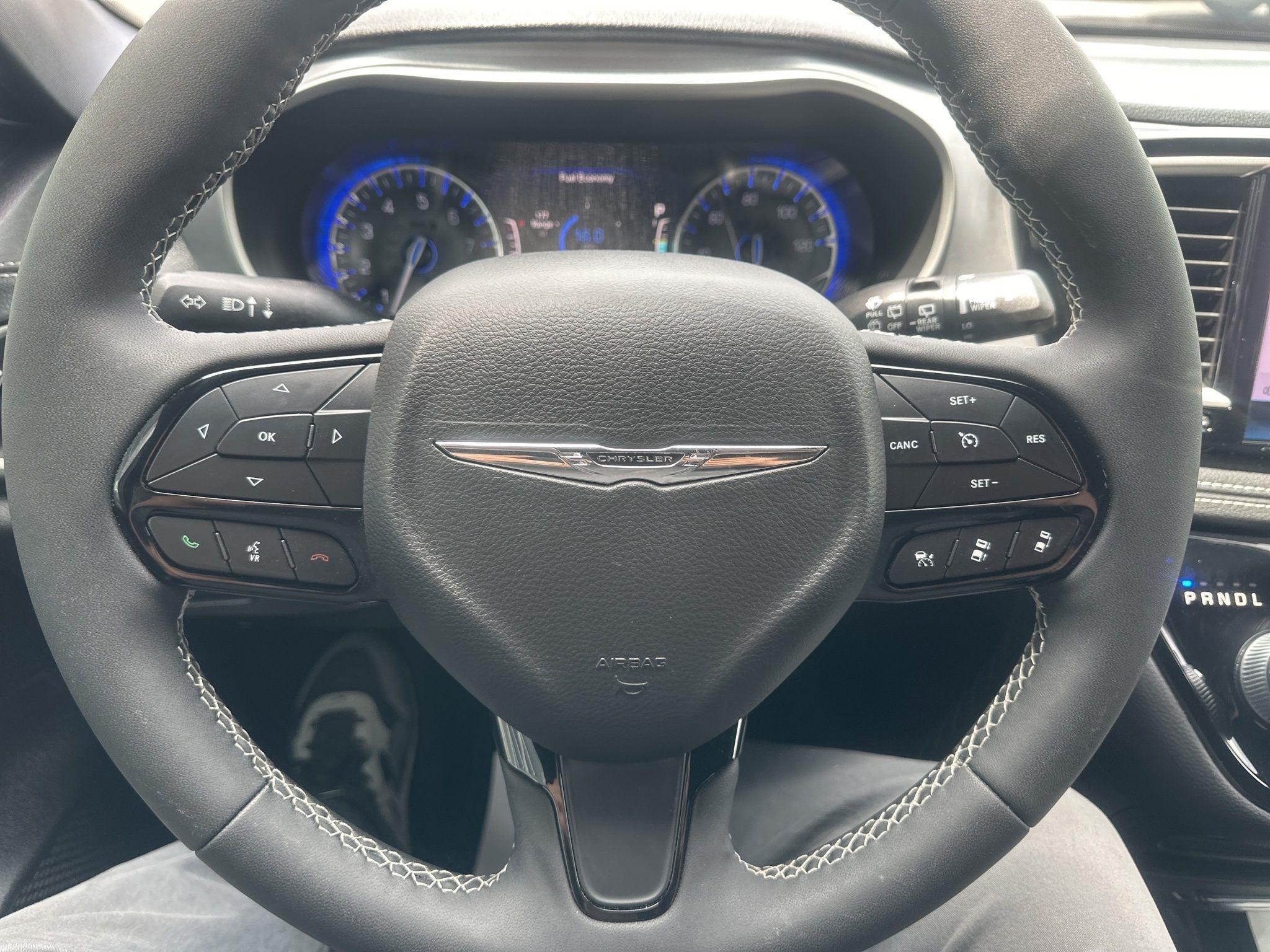 Chrysler Pacifica  2022