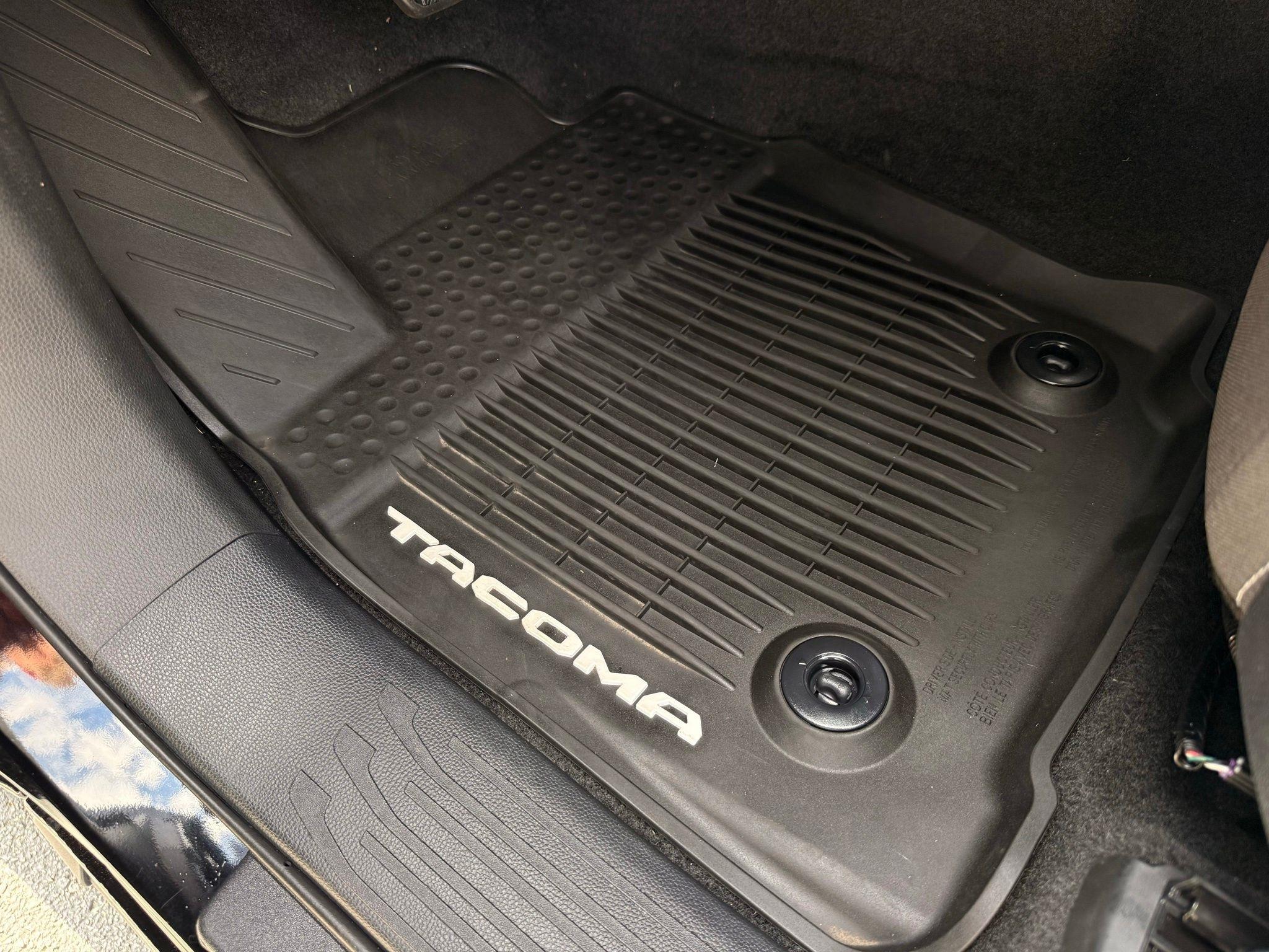 Toyota Tacoma  2024