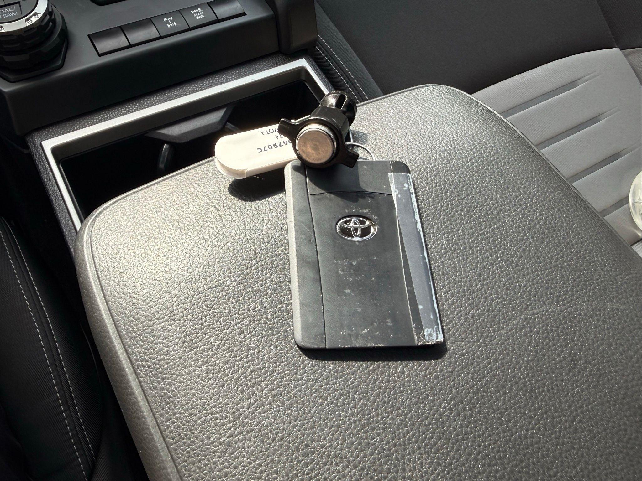 Toyota Tacoma  2024