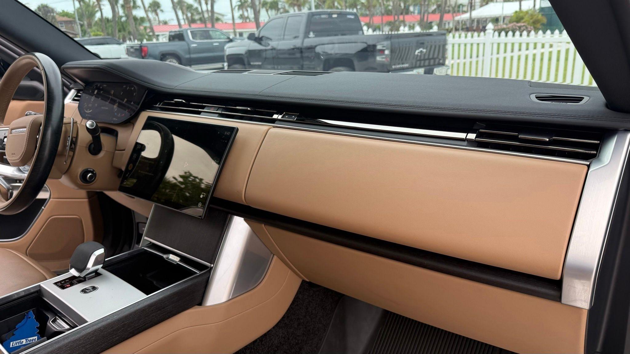 Land Rover Range Rover  2025