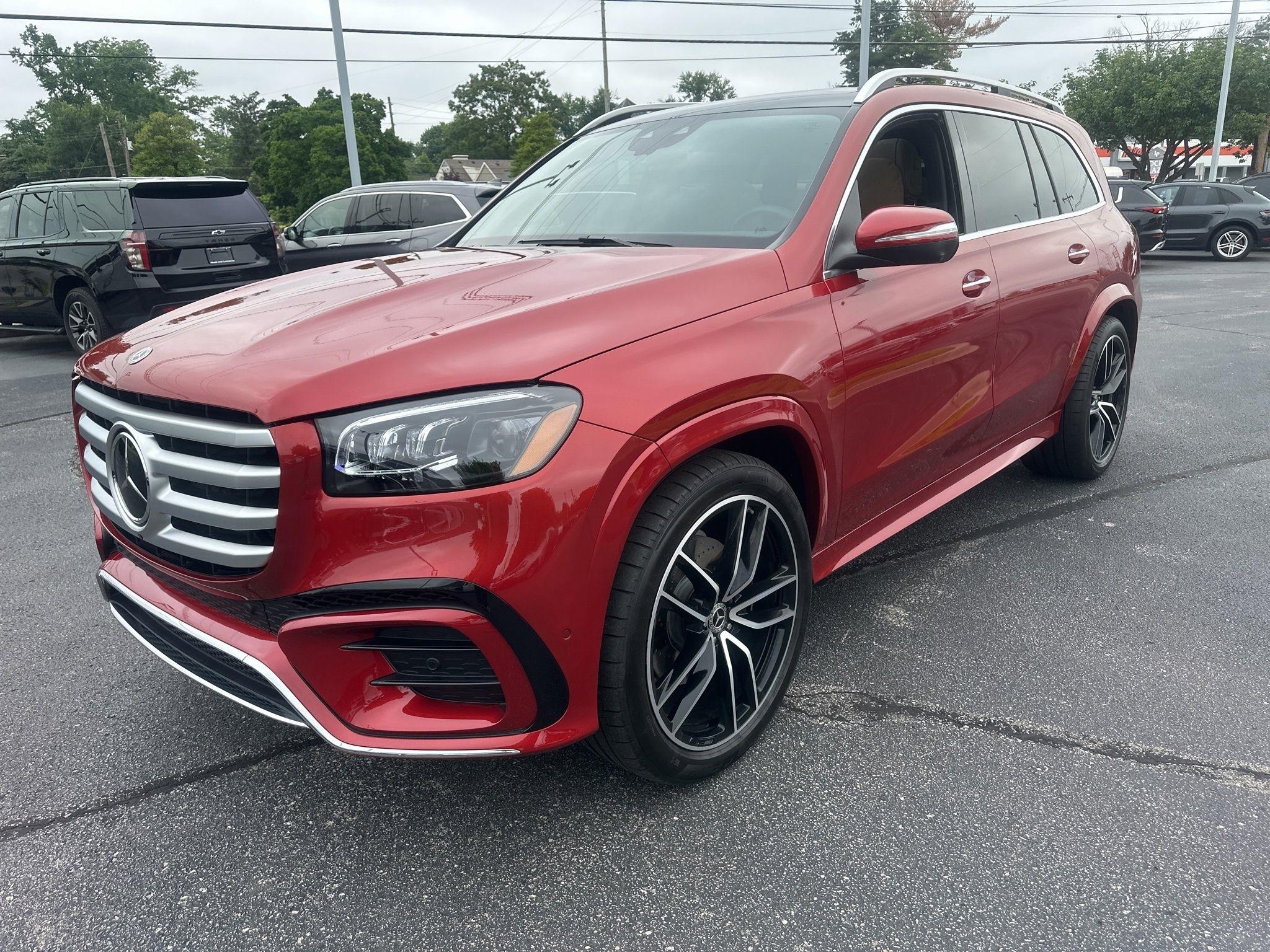 Mercedes-Benz GLS  2025
