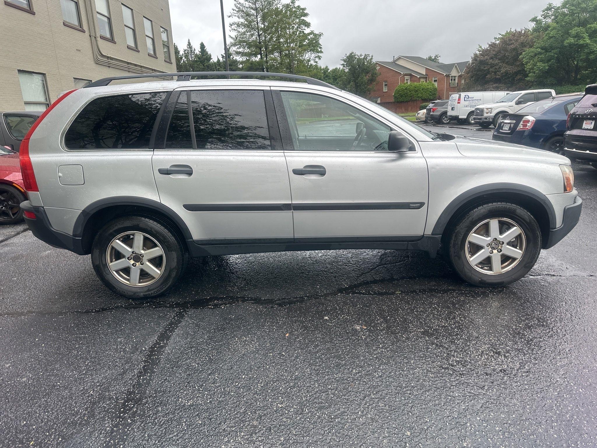 Volvo XC90  2006