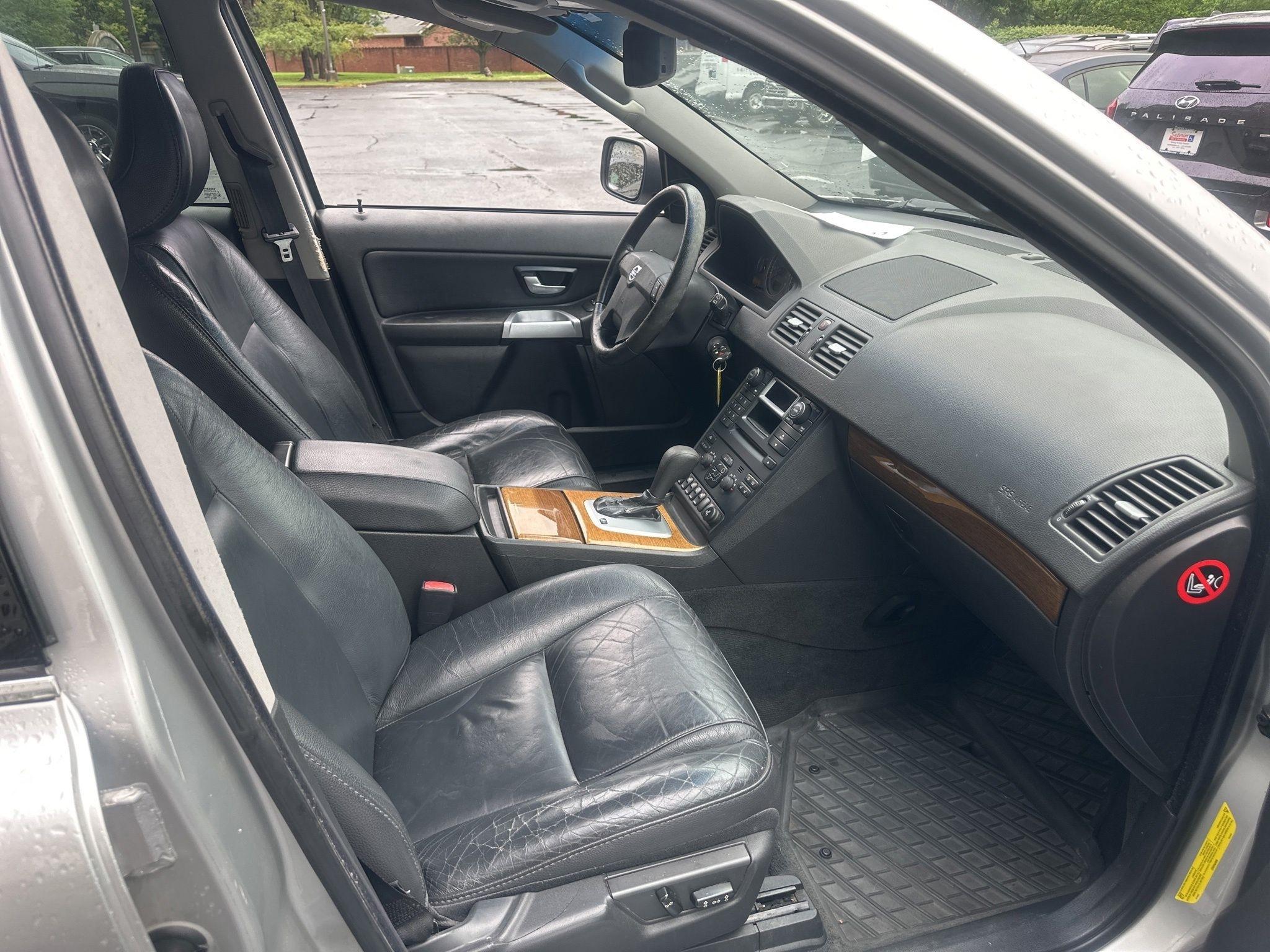 Volvo XC90  2006