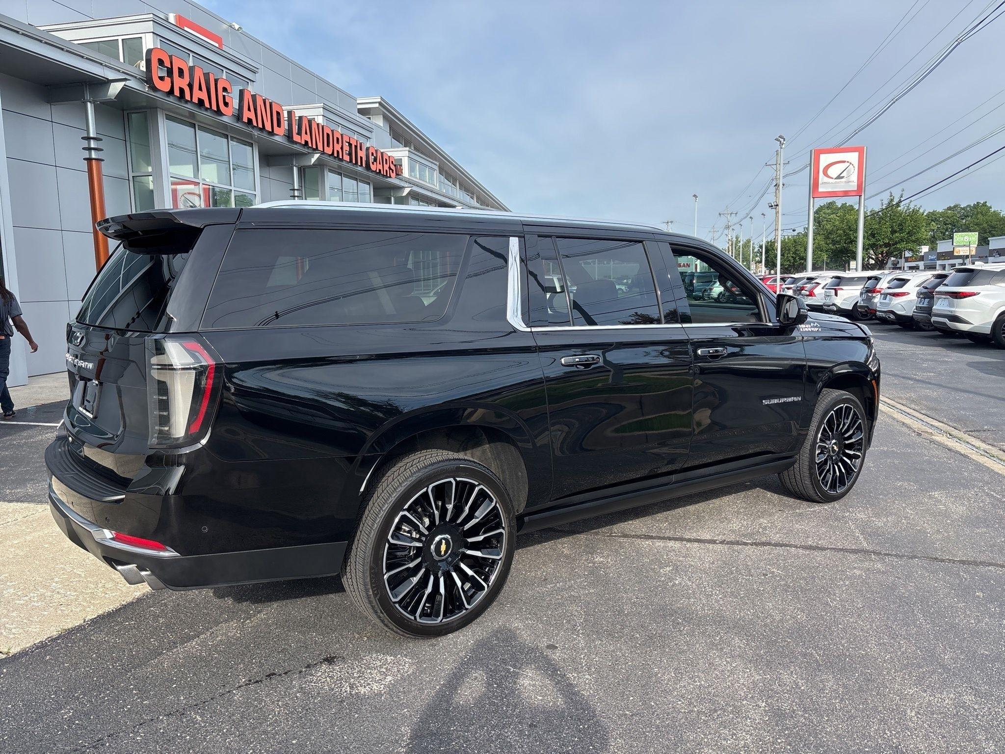 Chevrolet Suburban  2025