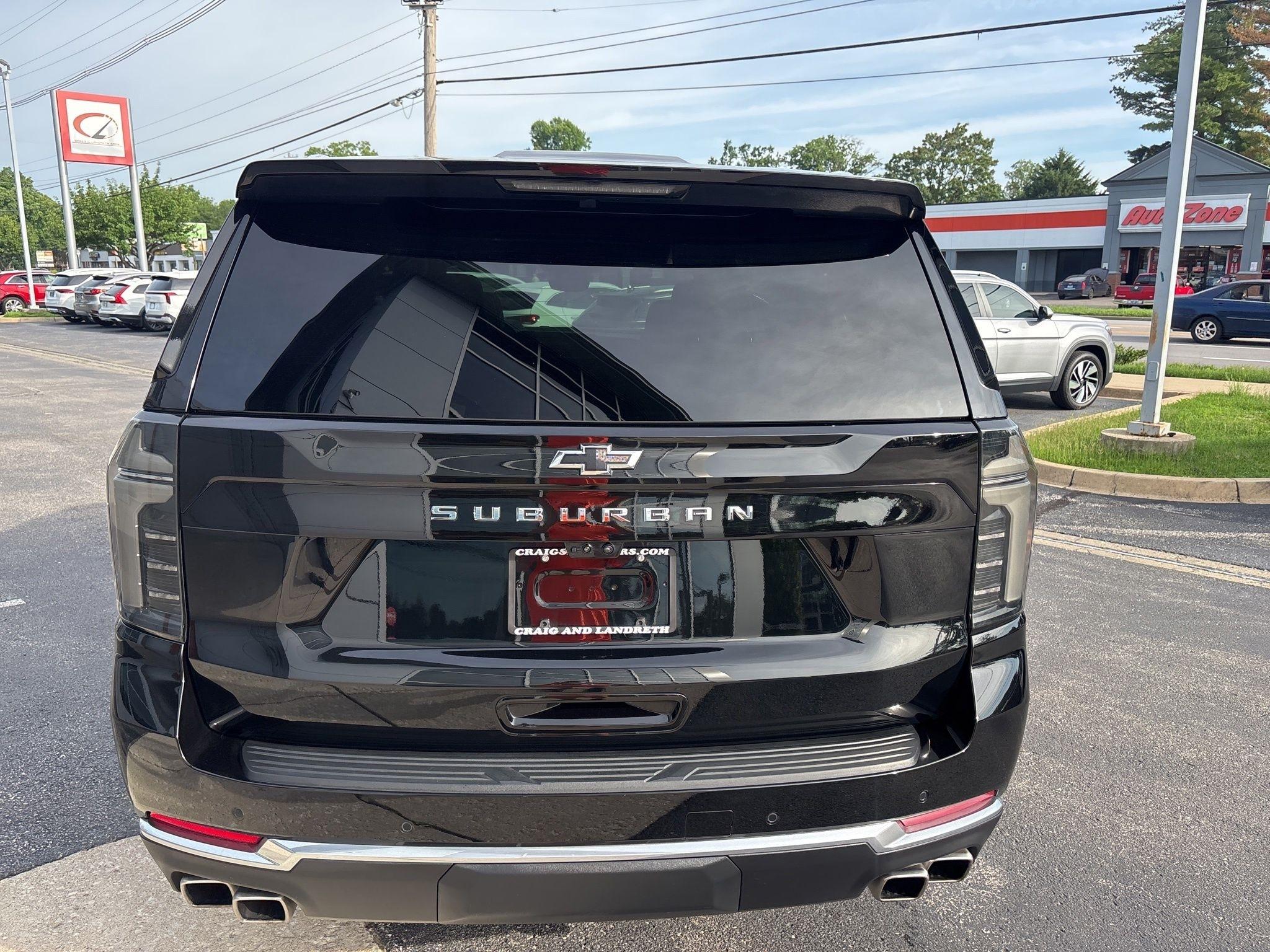 Chevrolet Suburban  2025