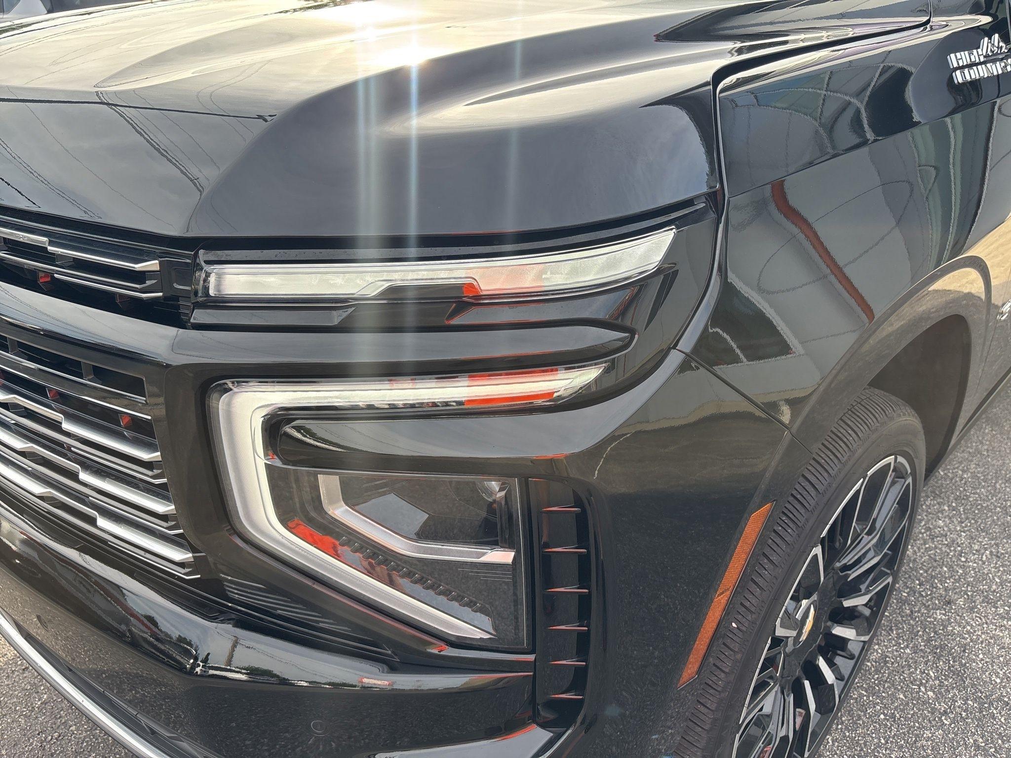 Chevrolet Suburban  2025