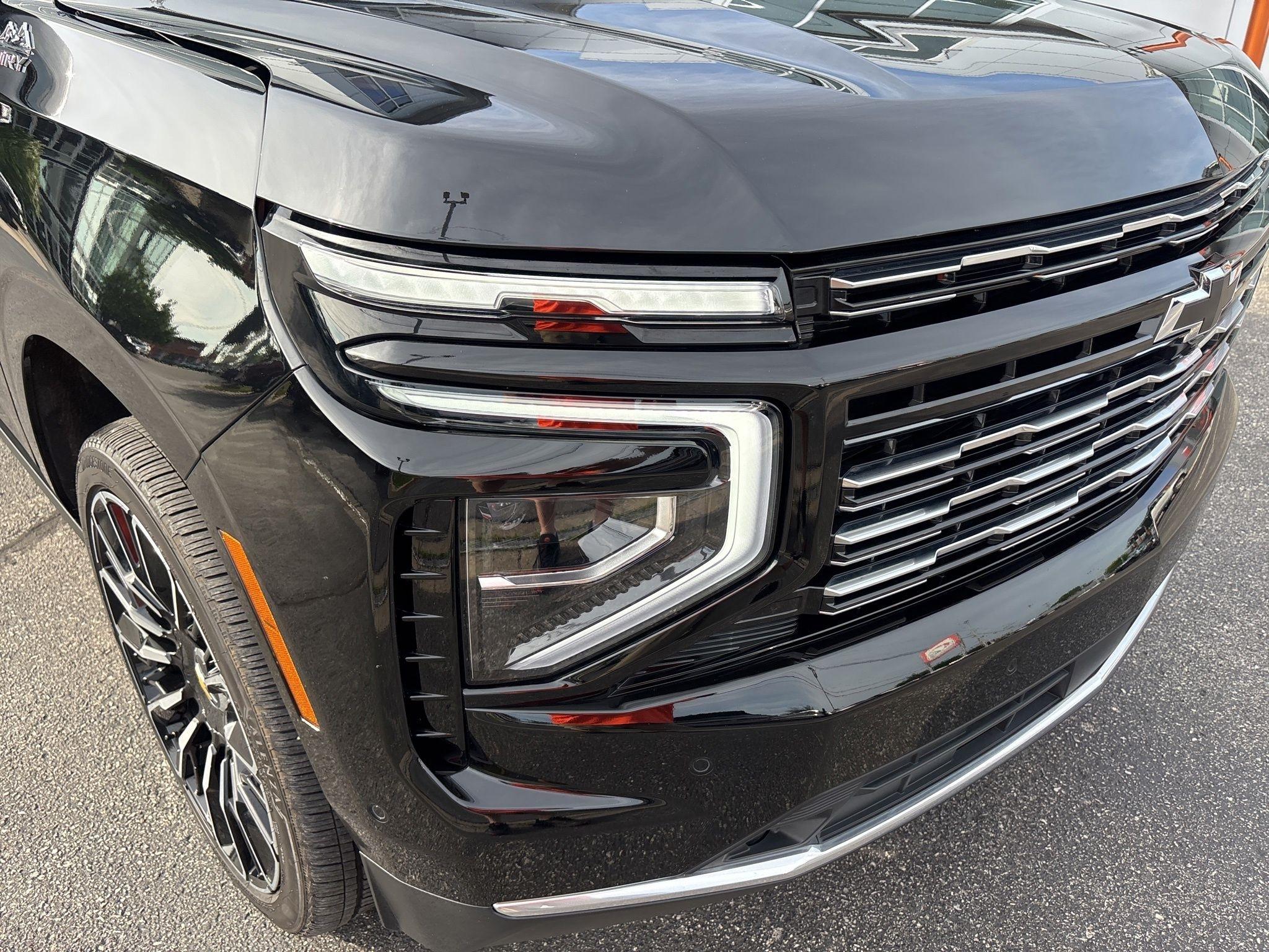 Chevrolet Suburban  2025