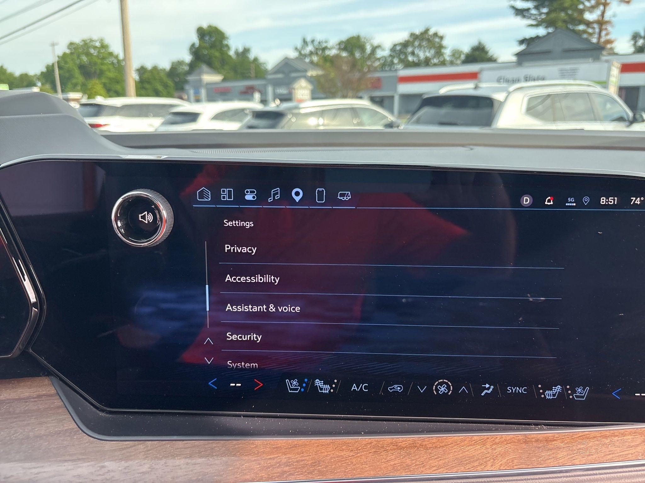 Chevrolet Suburban  2025