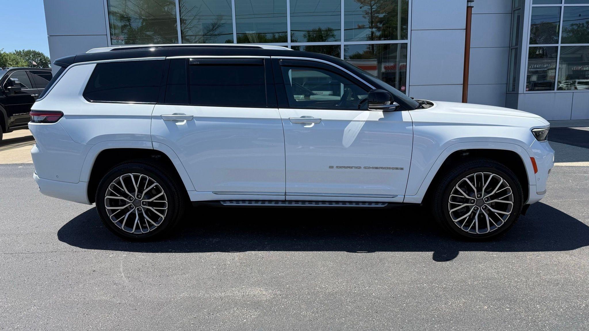 2022 Jeep Grand Cherokee L Summit