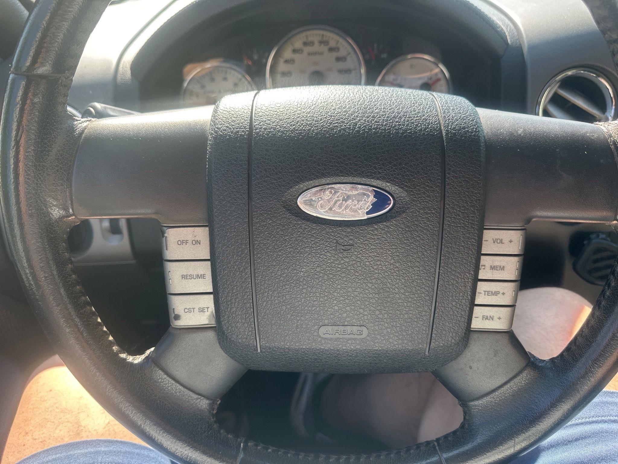 Ford F-150  2005