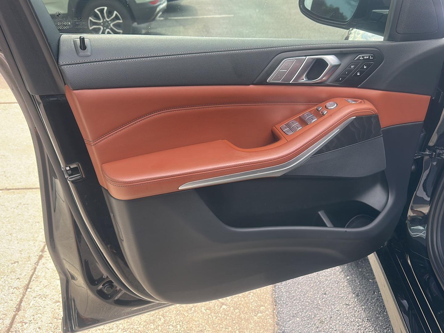 BMW X7  2022