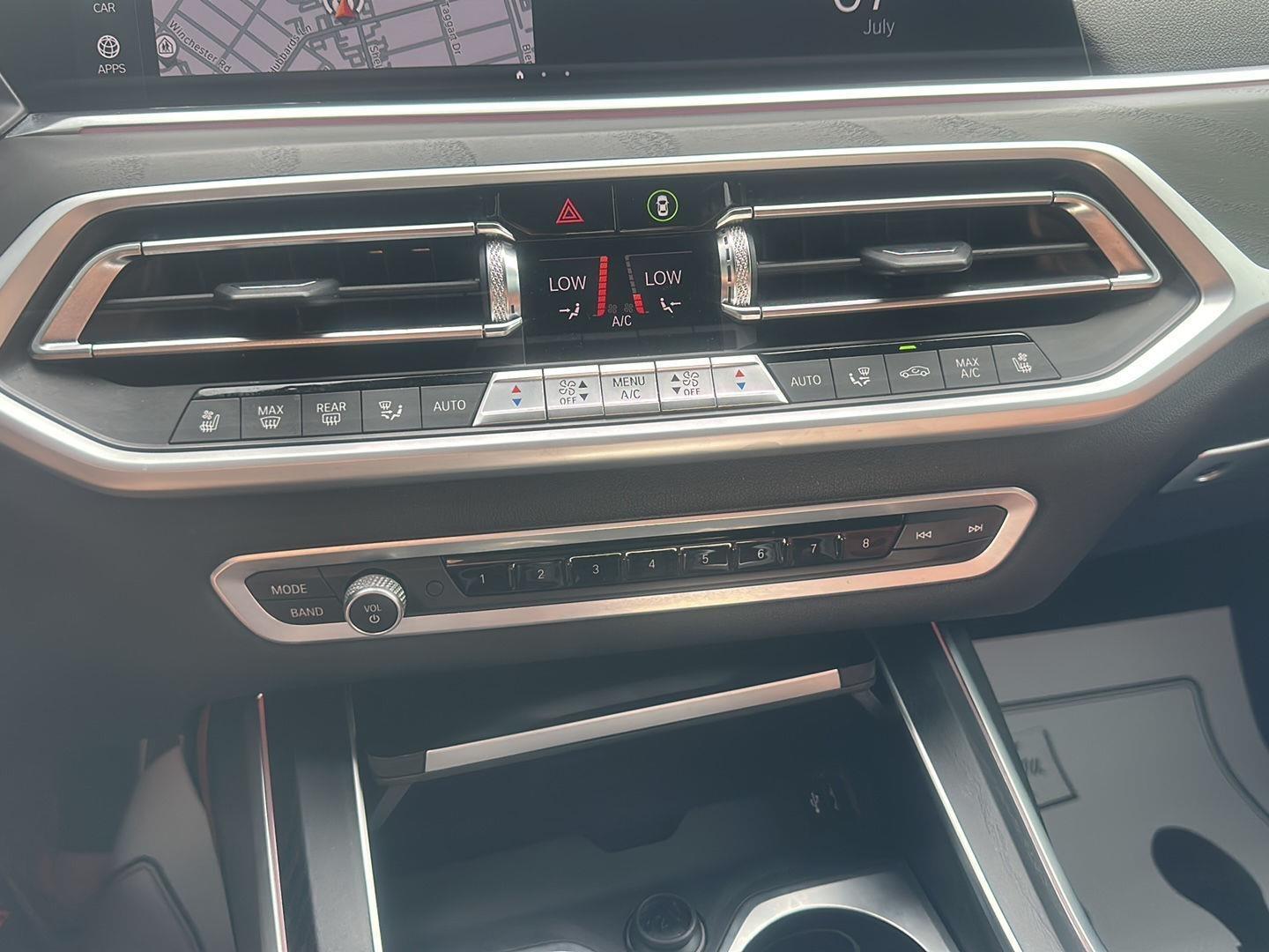 BMW X7  2022