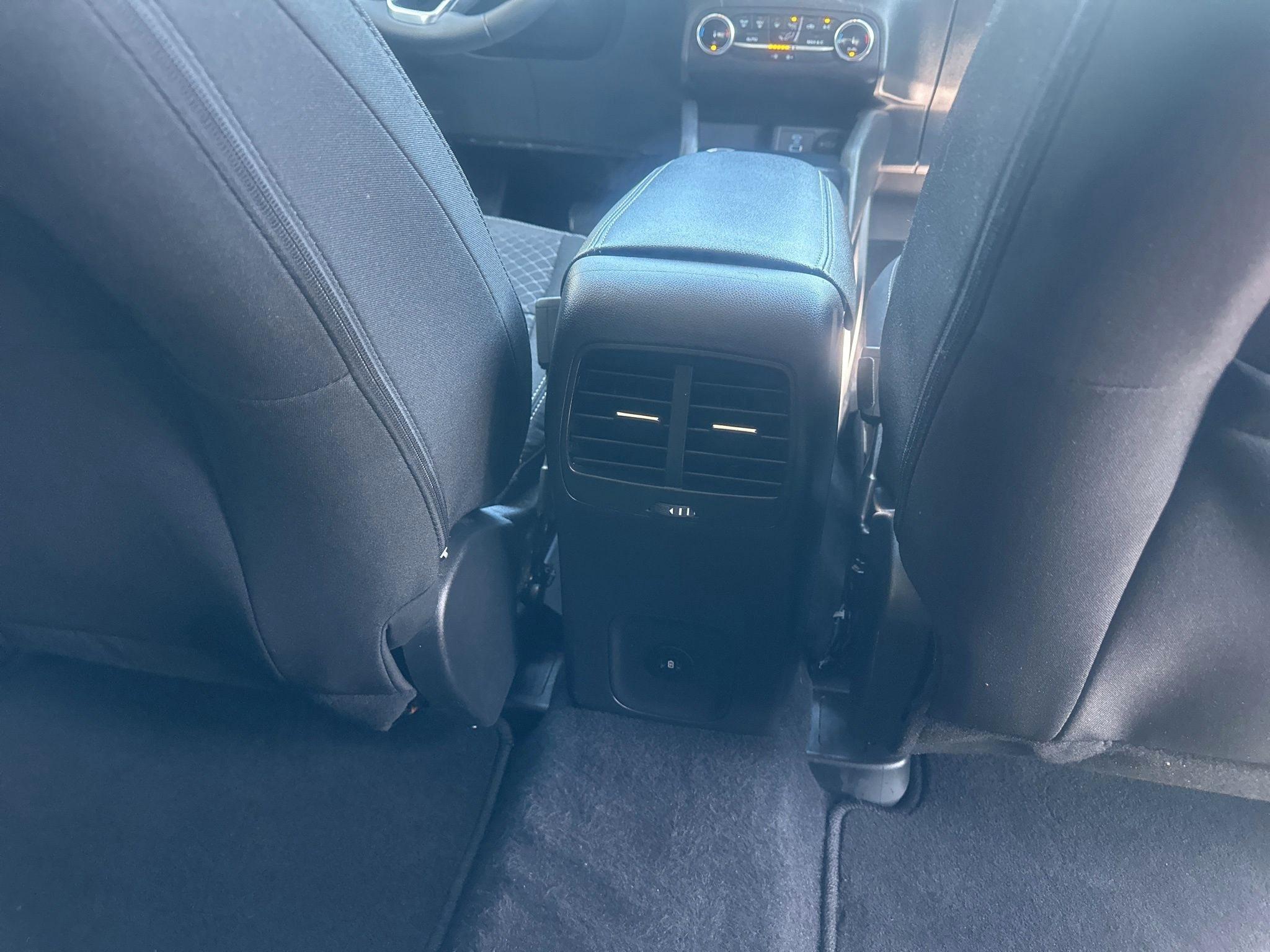 Ford Escape  2023