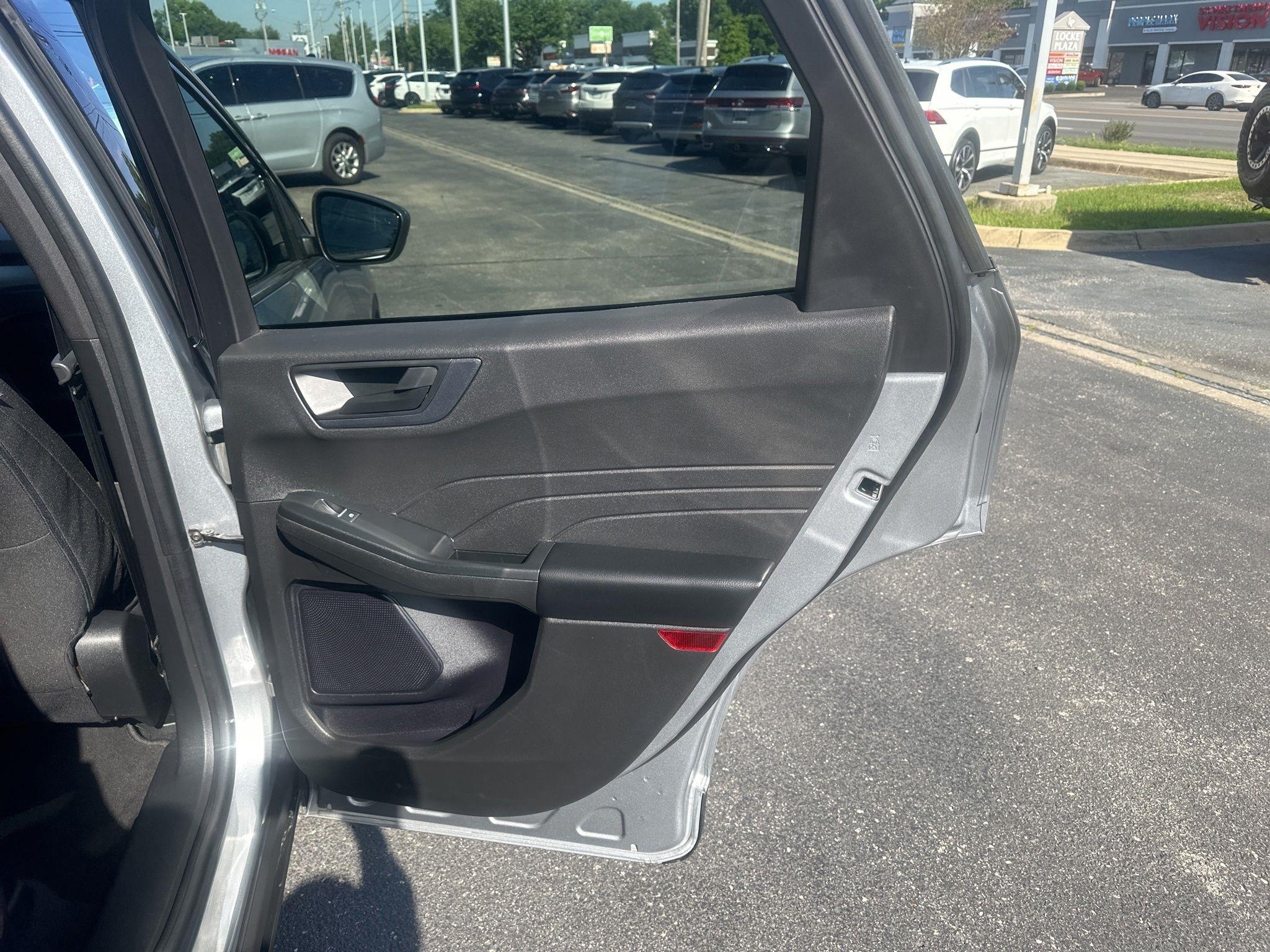 Ford Escape  2023