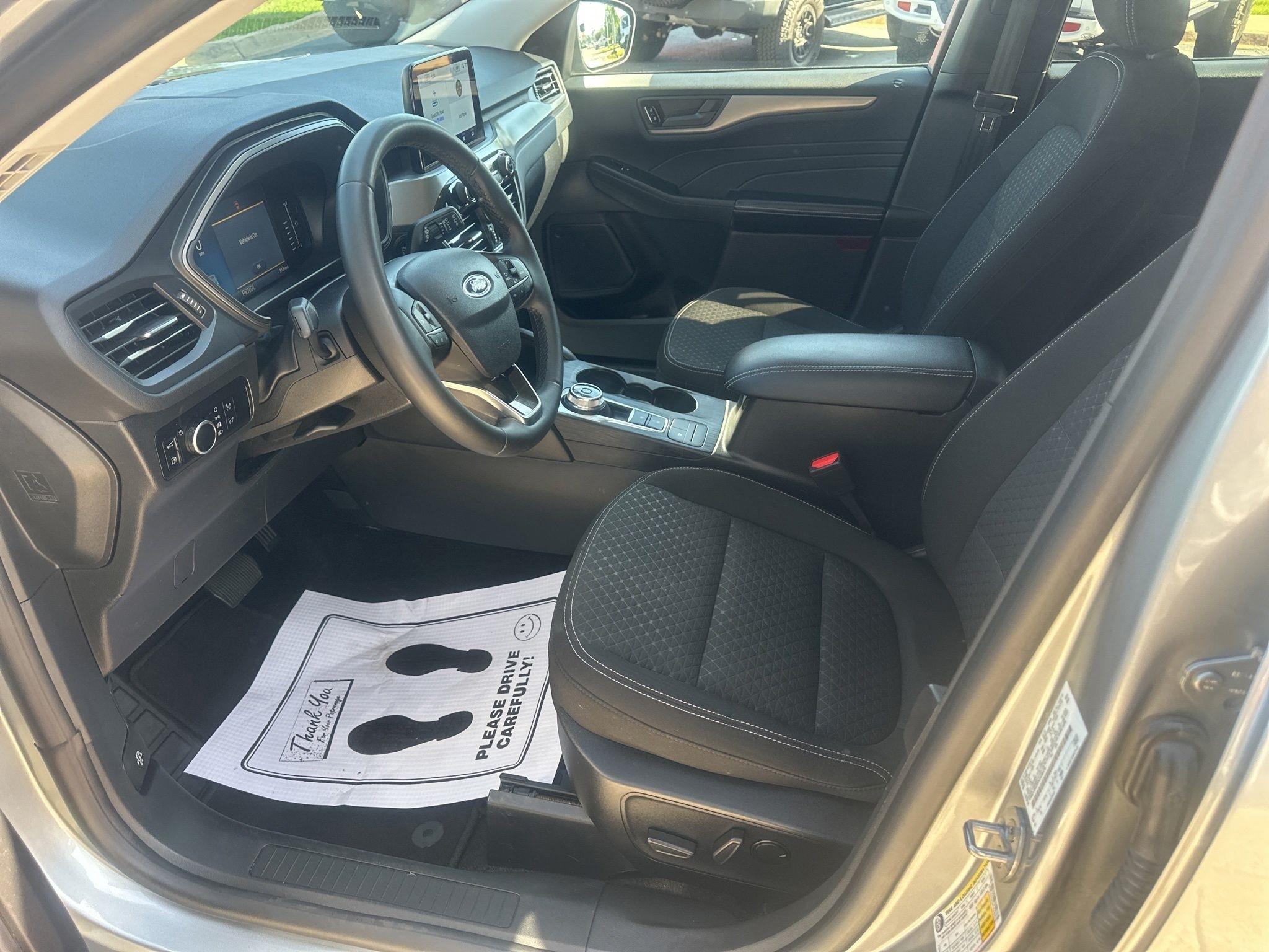 Ford Escape  2023