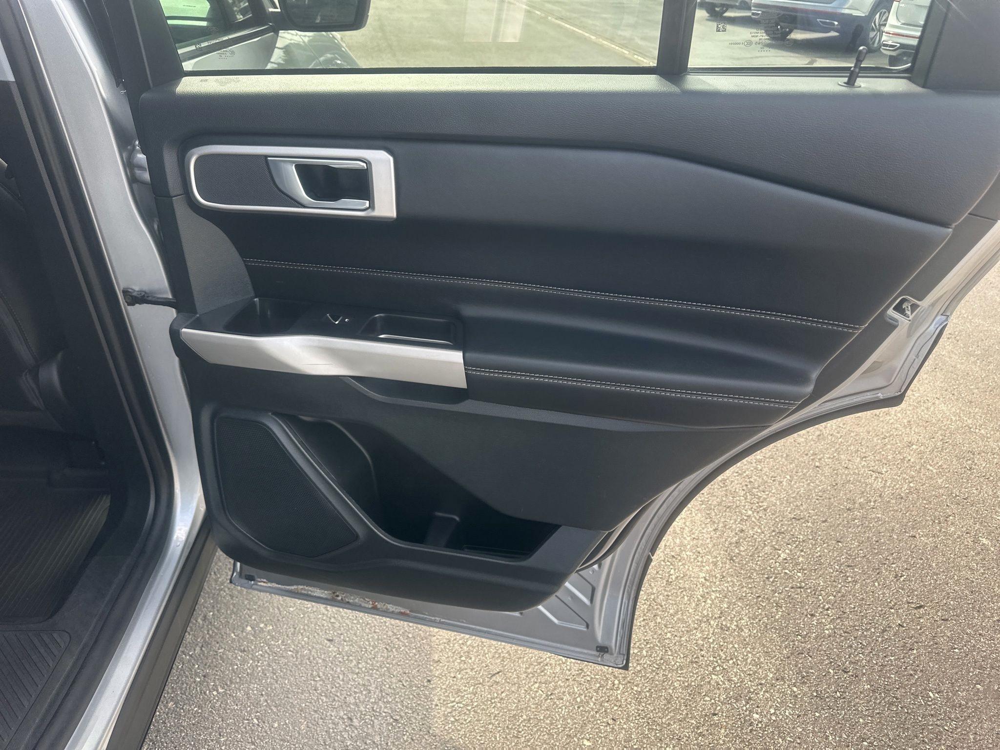 Ford Explorer  2022
