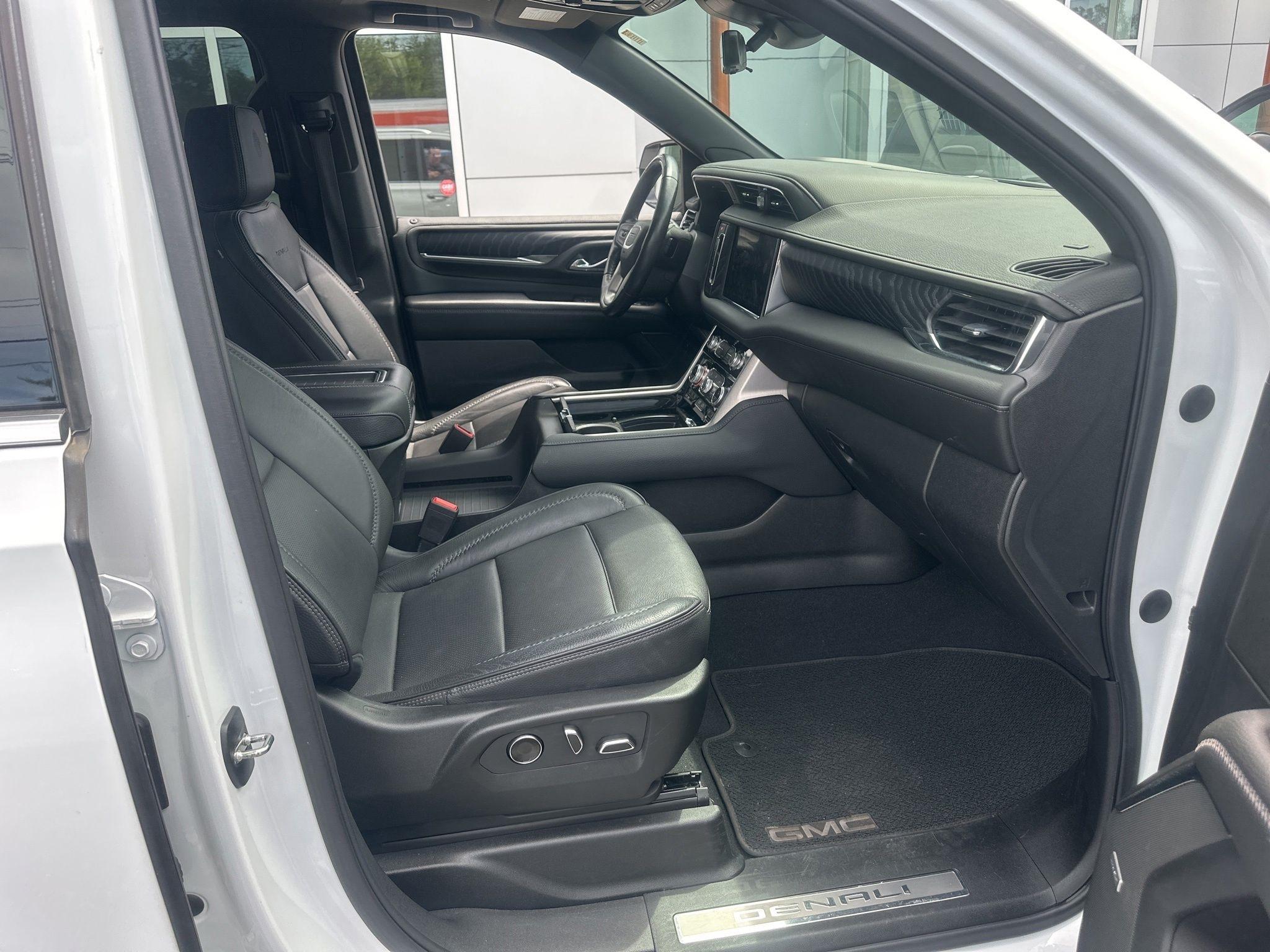 GMC Yukon XL  2023