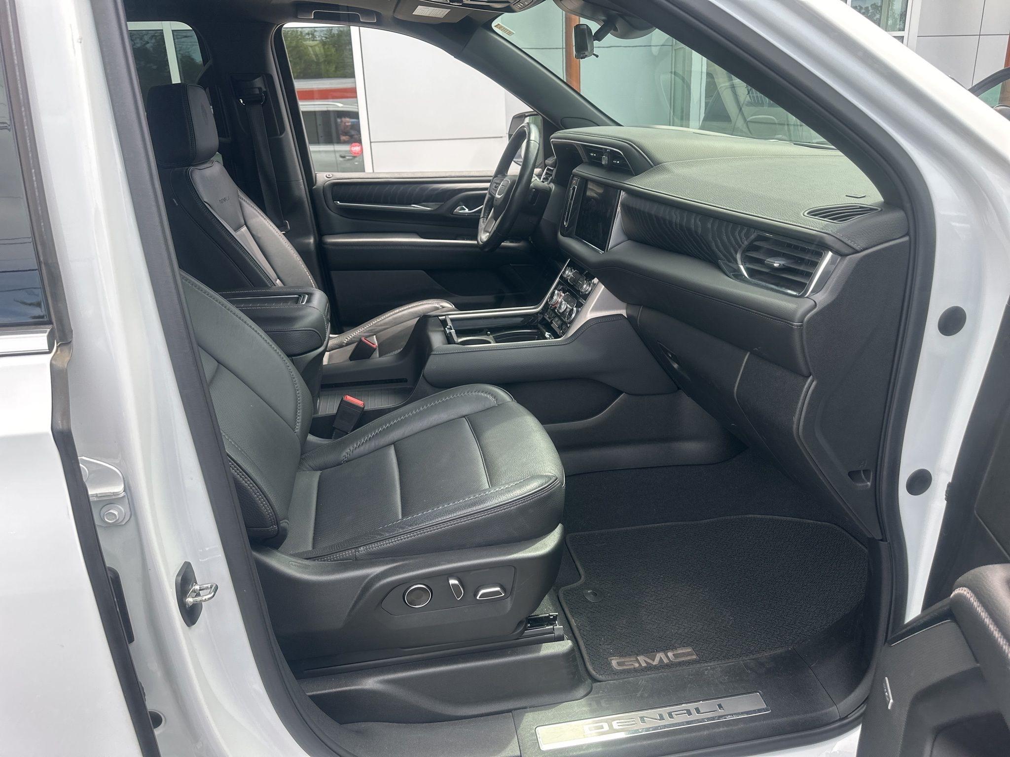 GMC Yukon XL  2023