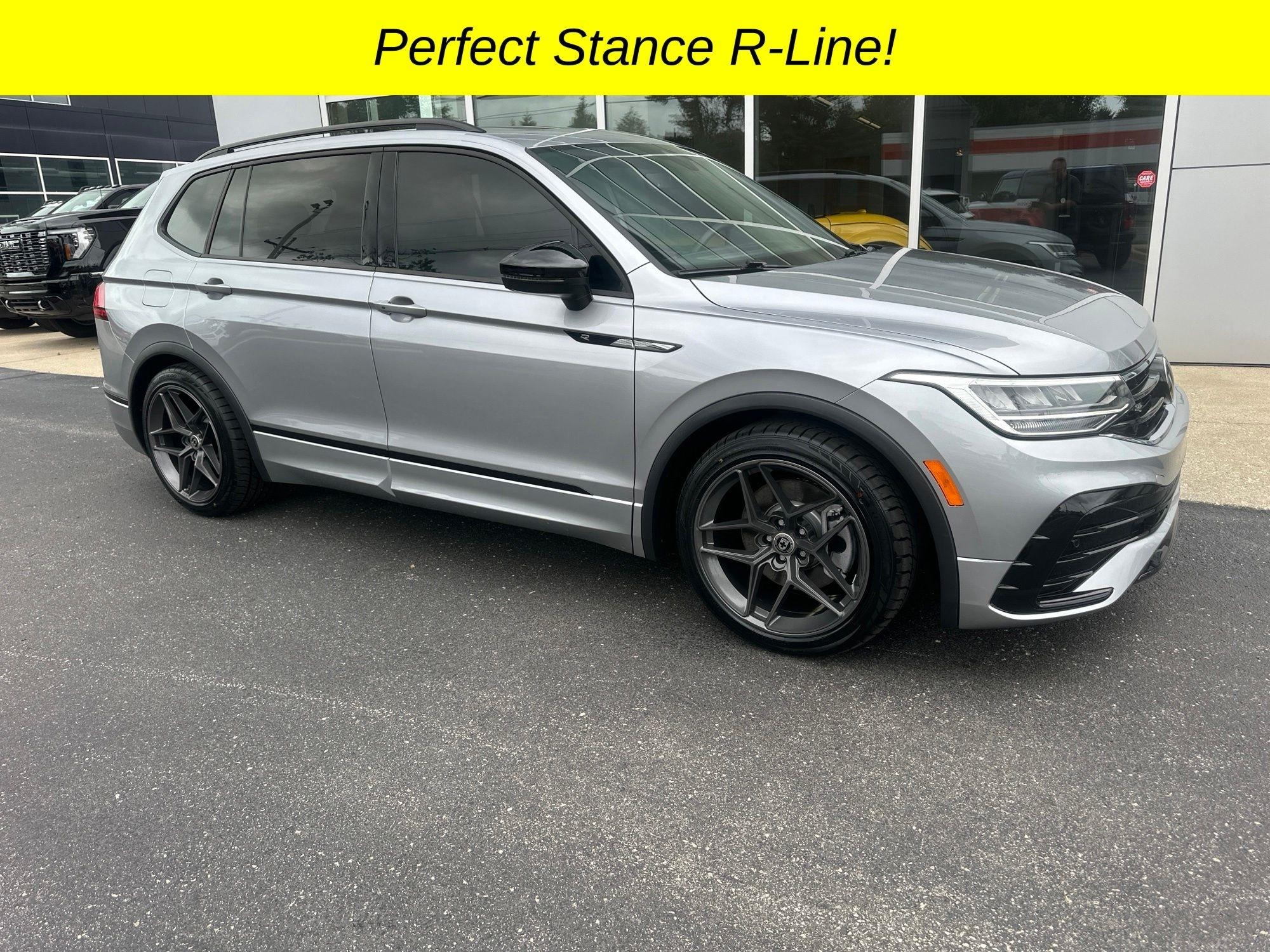 2024 Volkswagen Tiguan 2.0T SE R-Line Black