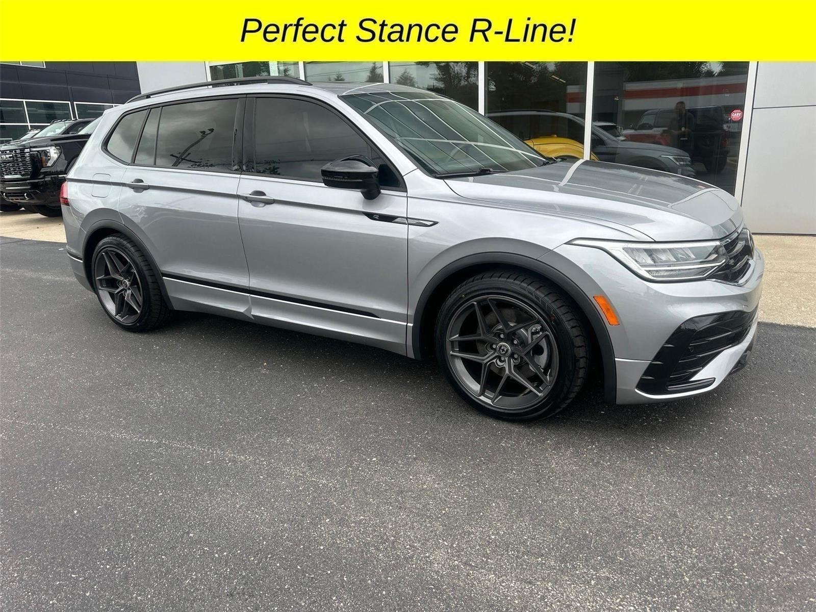 2024 Volkswagen Tiguan 2.0T SE R-Line Black