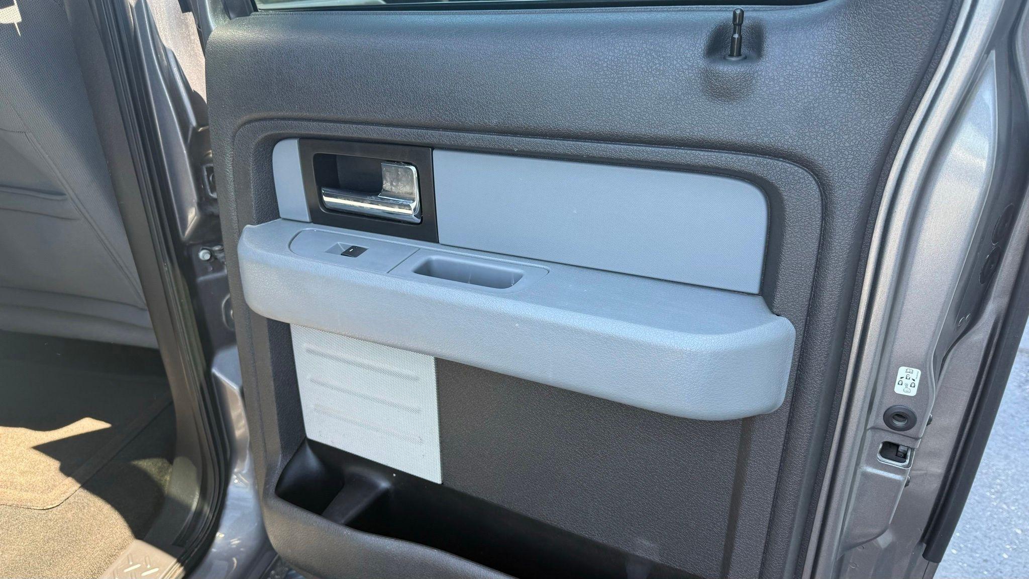 Ford F-150  2014