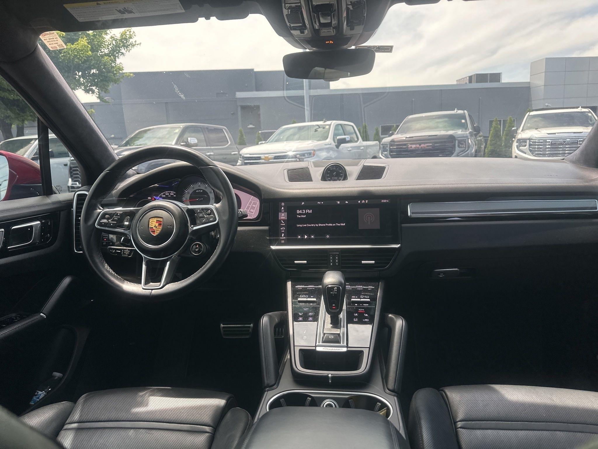 Porsche Cayenne  2021