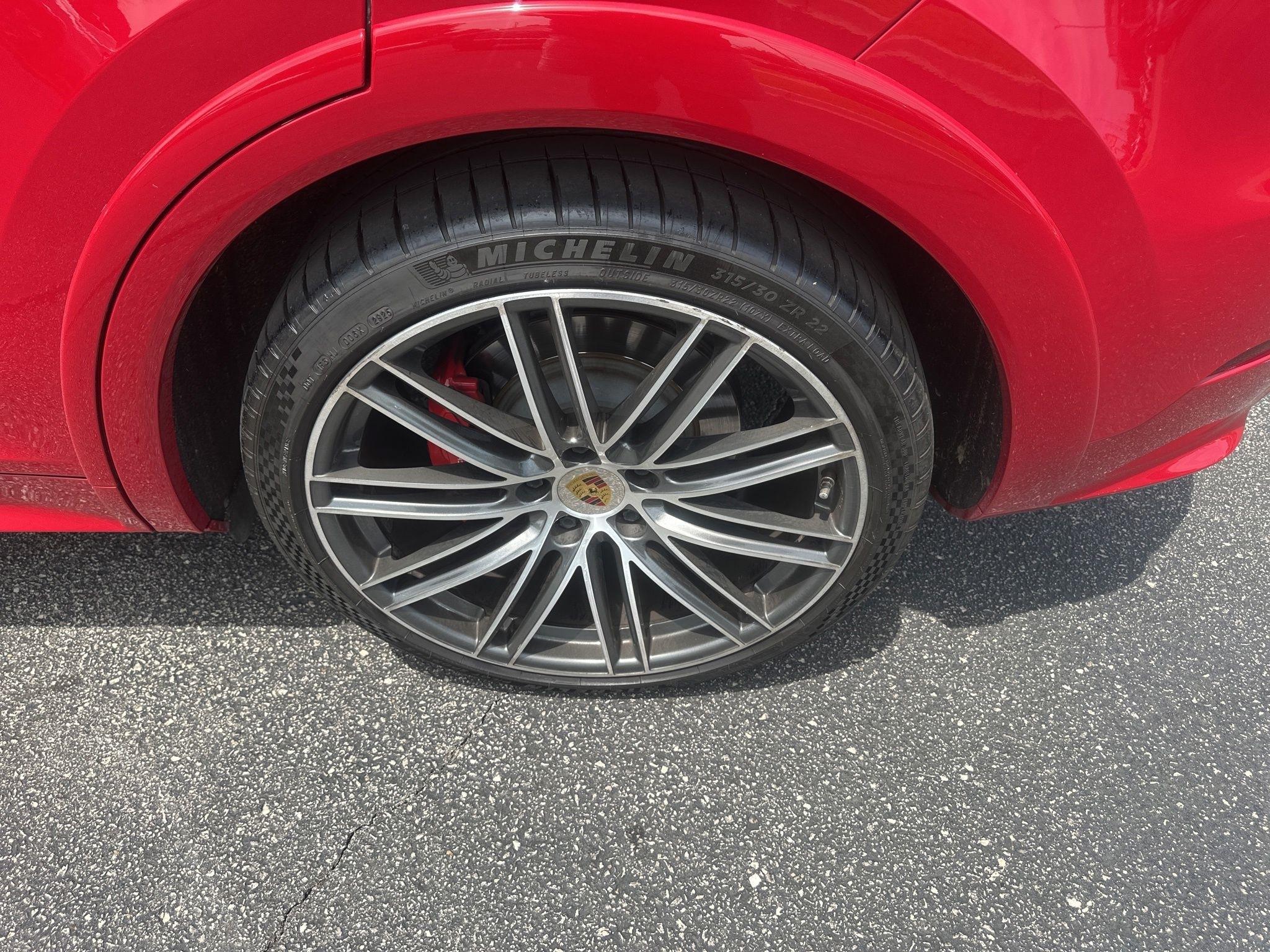 Porsche Cayenne  2021