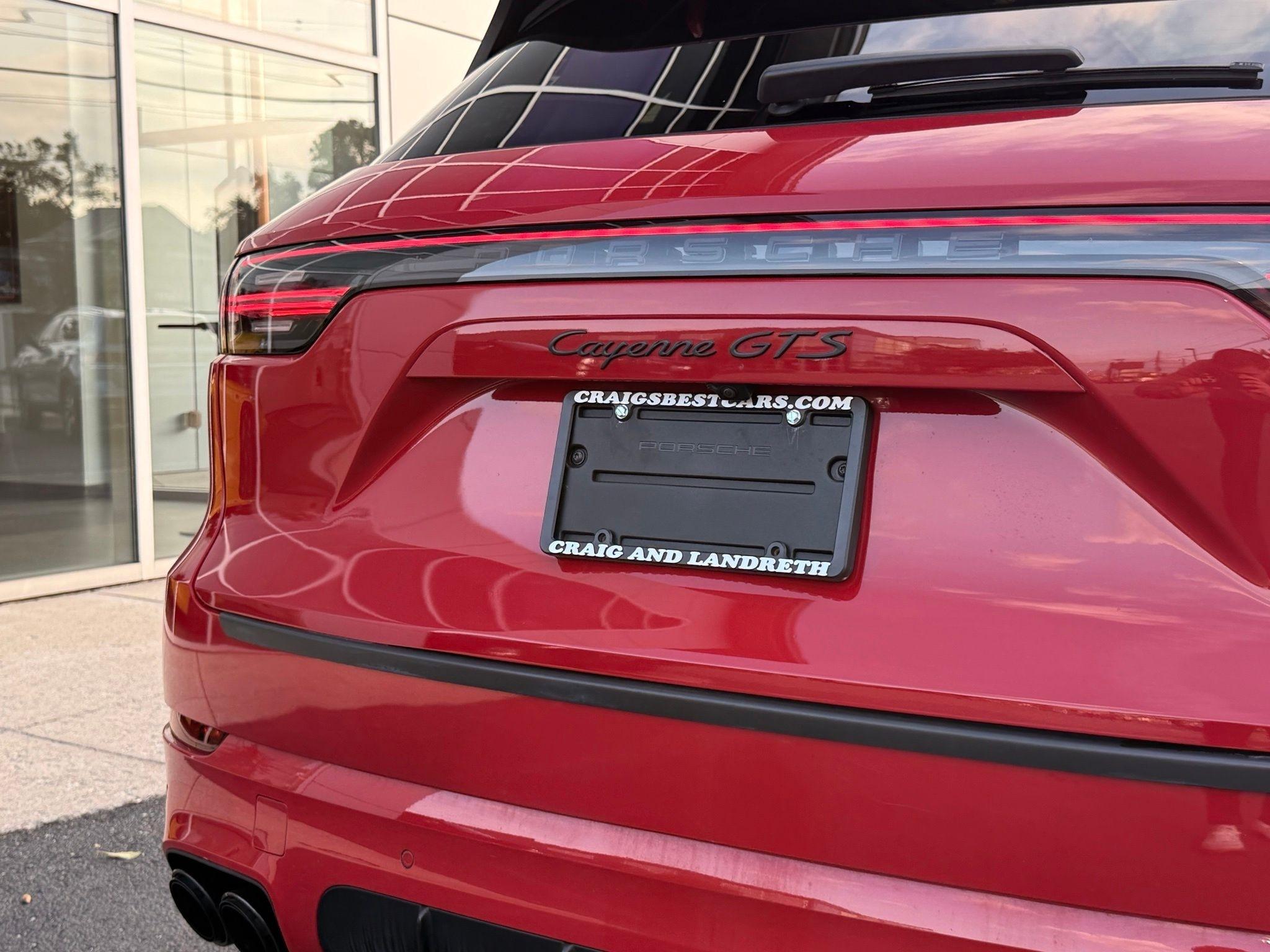 Porsche Cayenne  2021