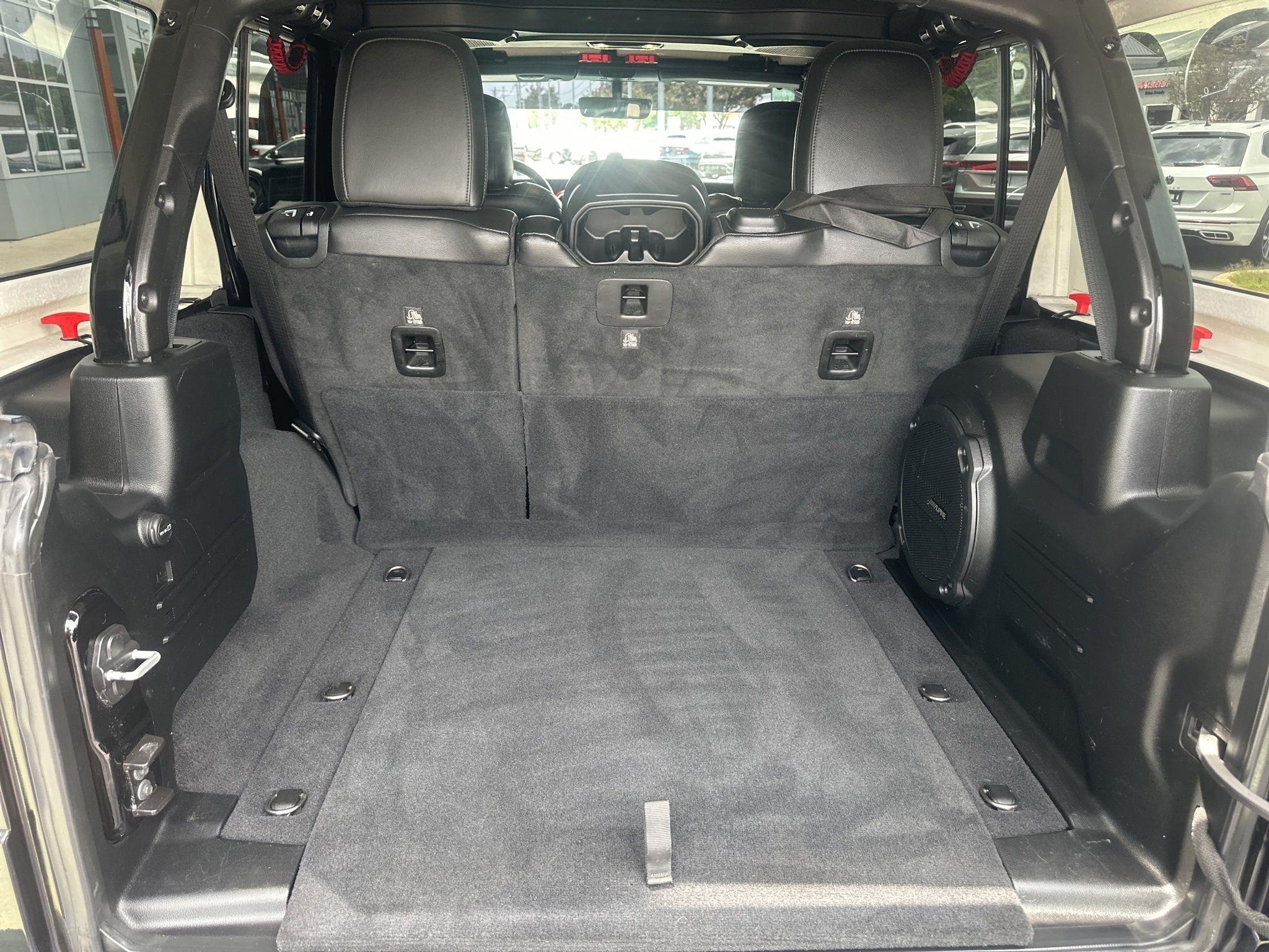 Jeep Wrangler  2019