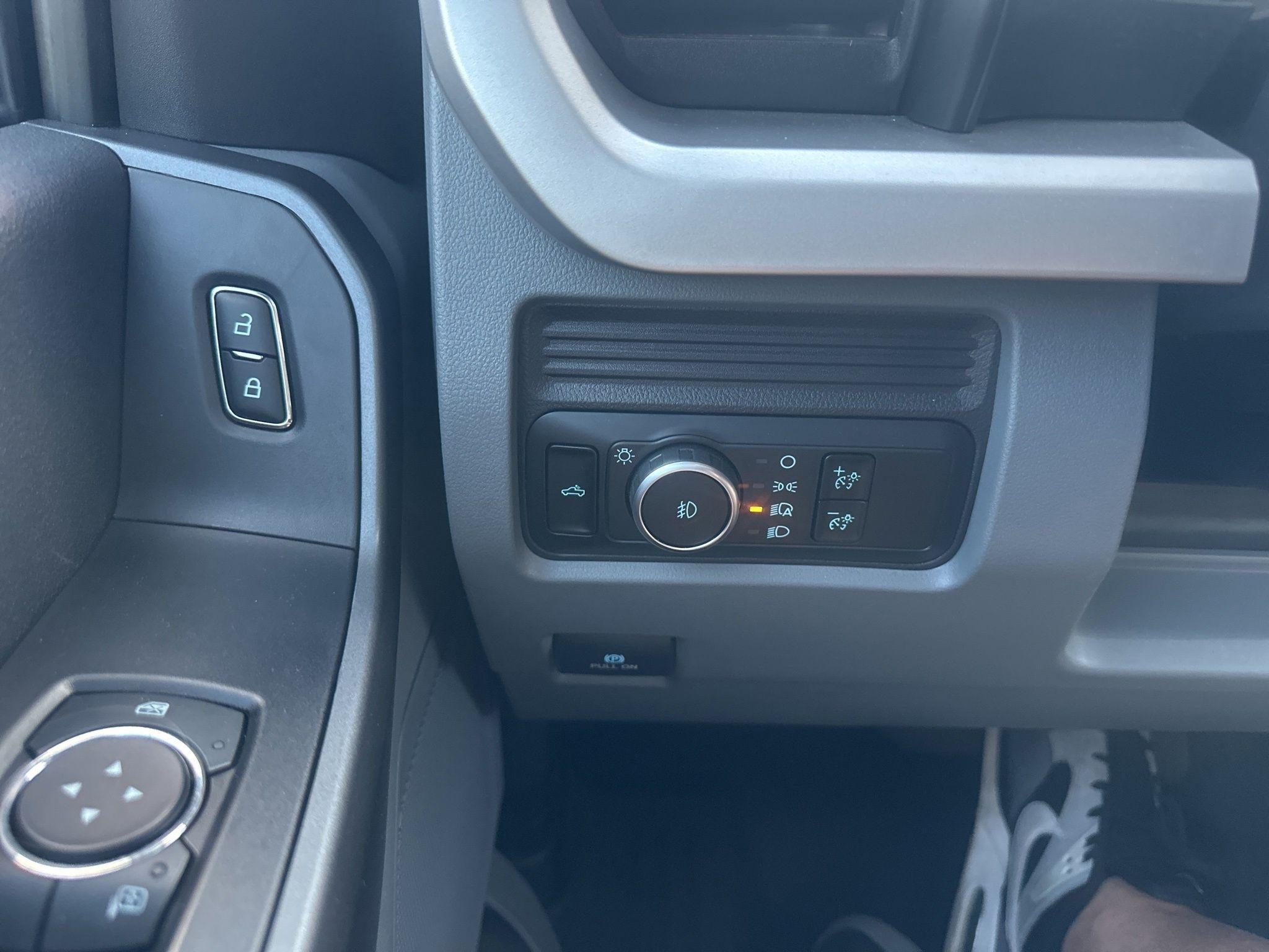 Ford F-250 SD  2025