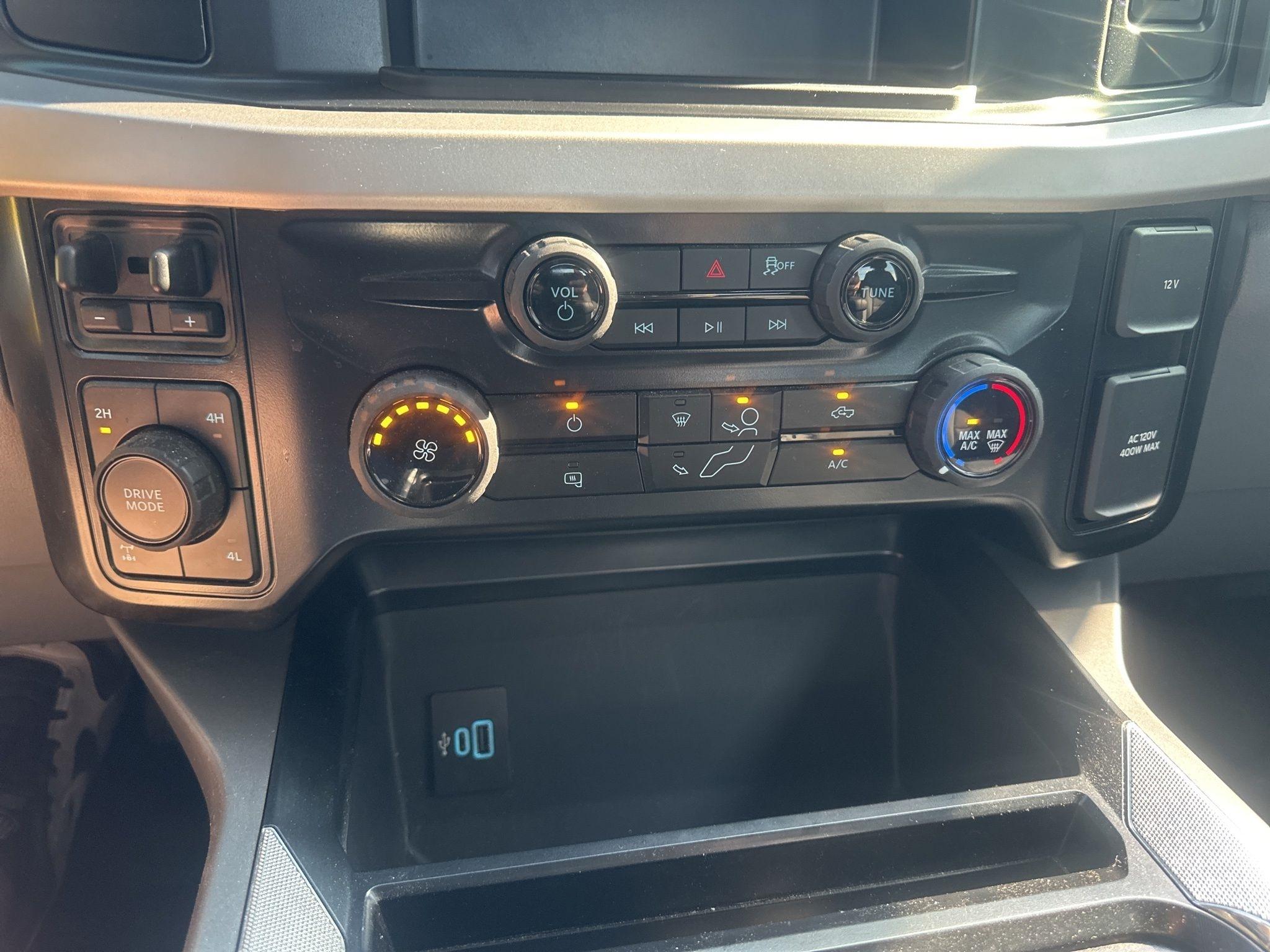 Ford F-250 SD  2025