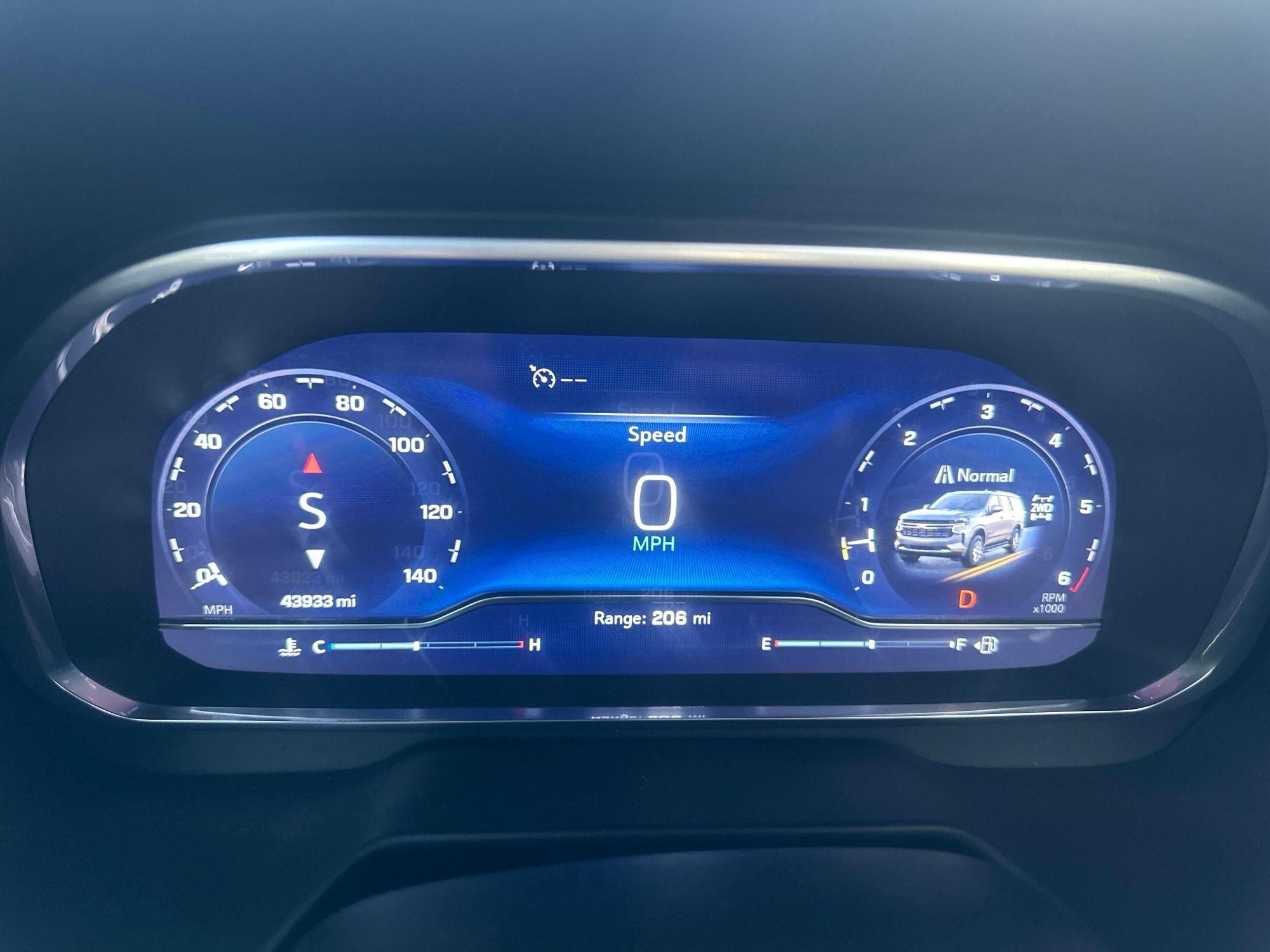 Chevrolet Suburban  2023