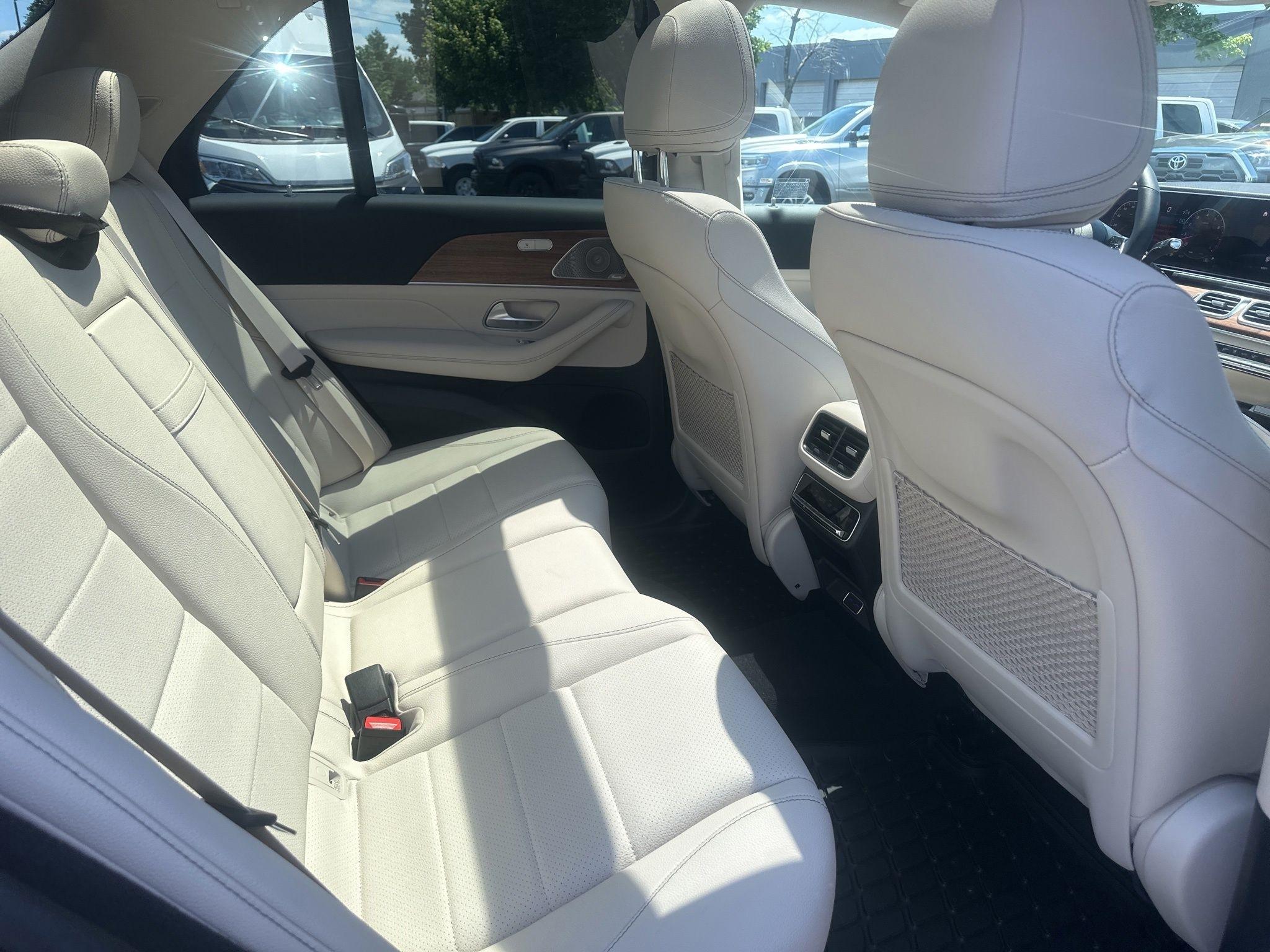 Mercedes-Benz GLE  2026