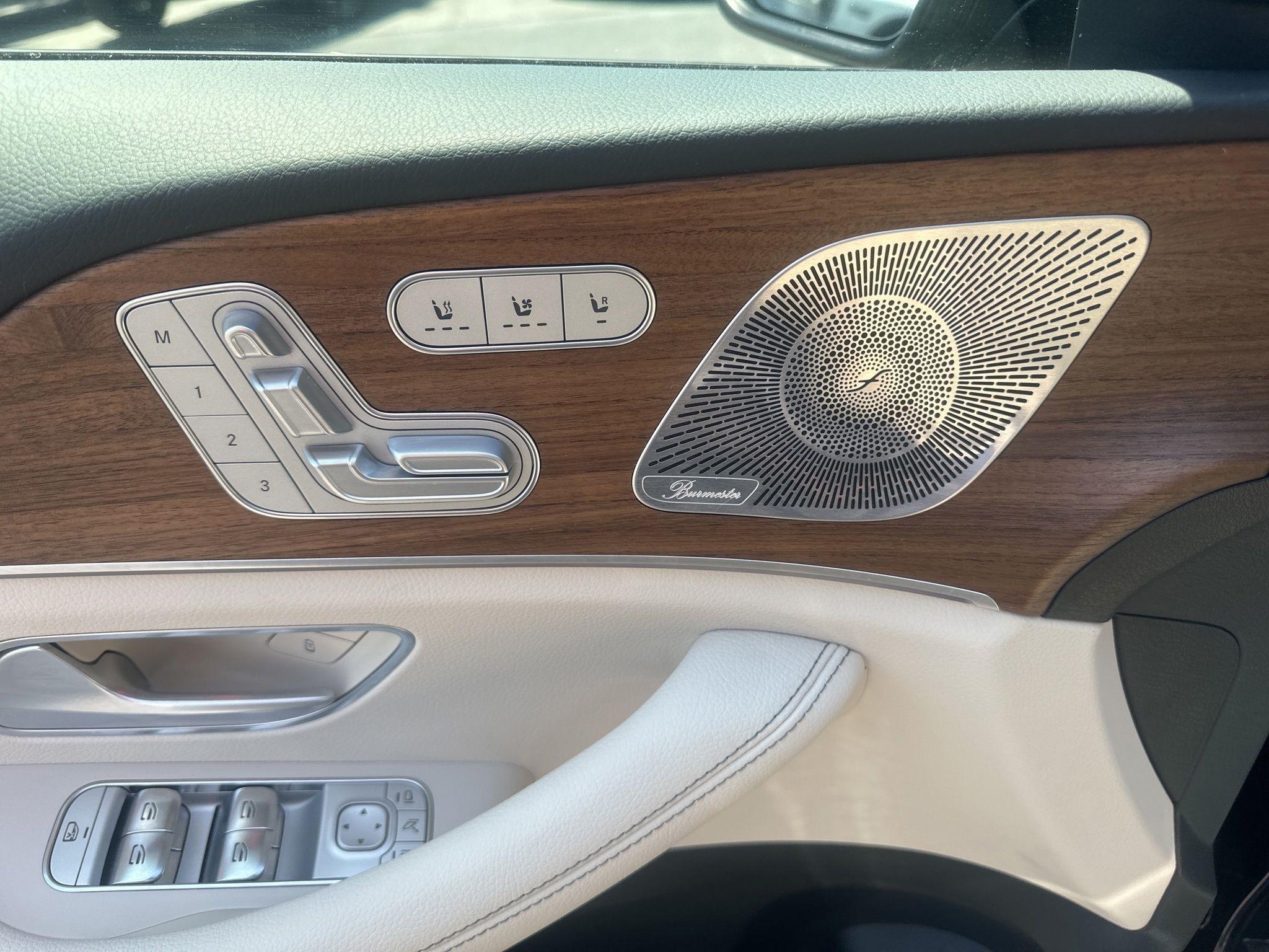 Mercedes-Benz GLE  2026