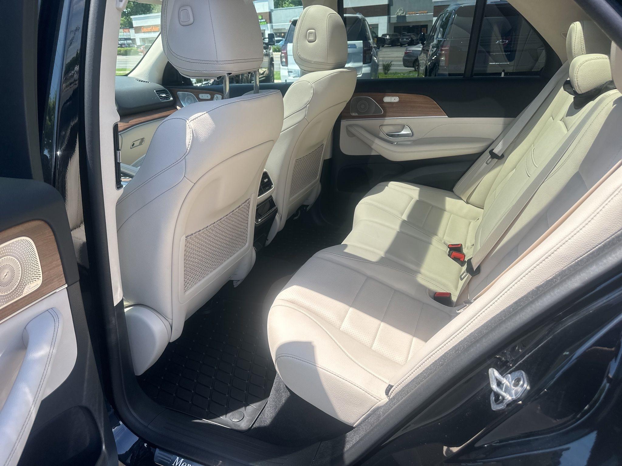 Mercedes-Benz GLE  2026