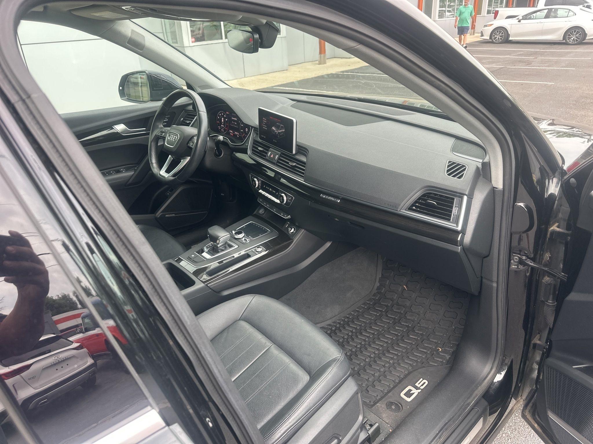 Audi Q5  2020