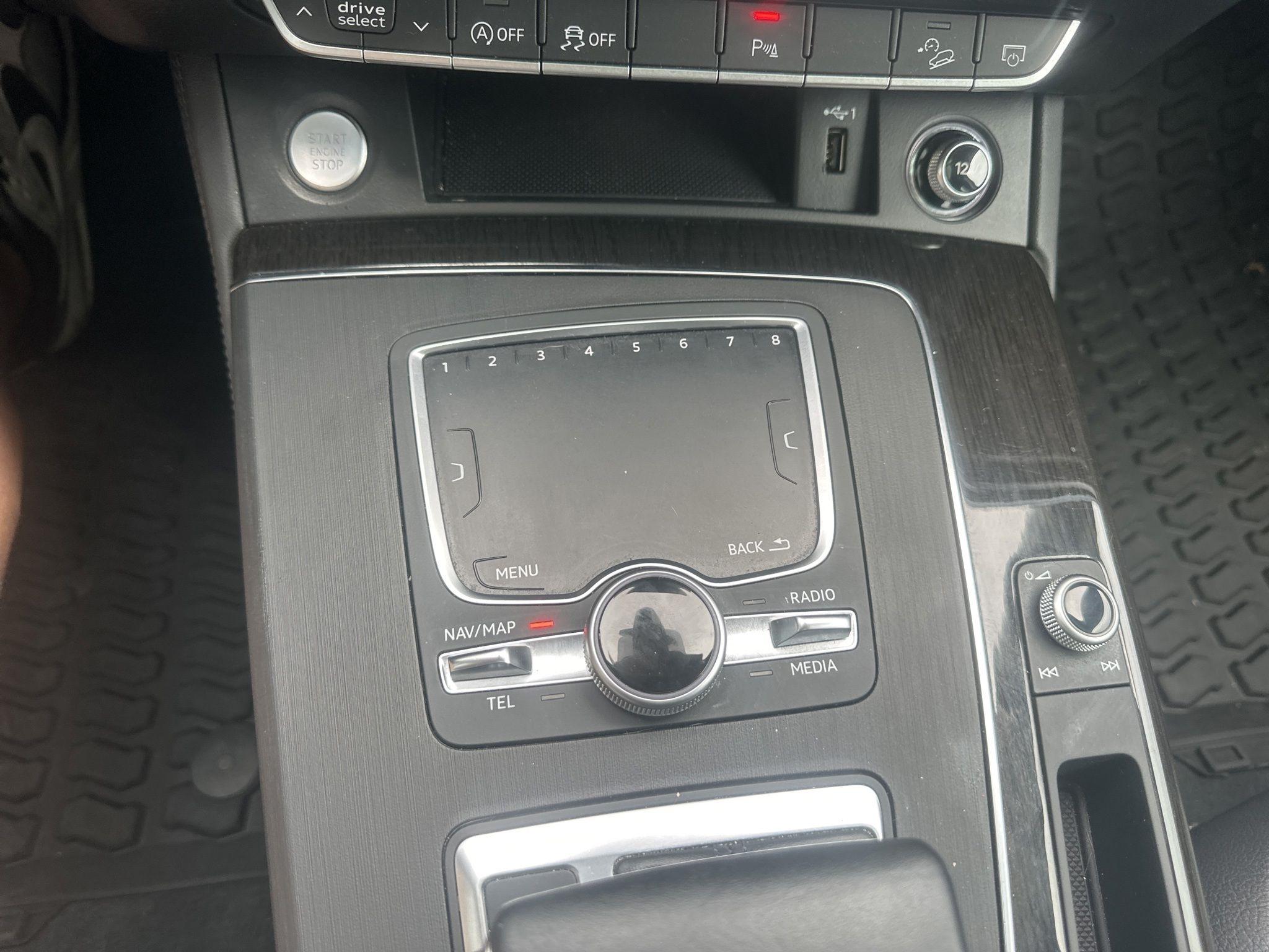 Audi Q5  2020