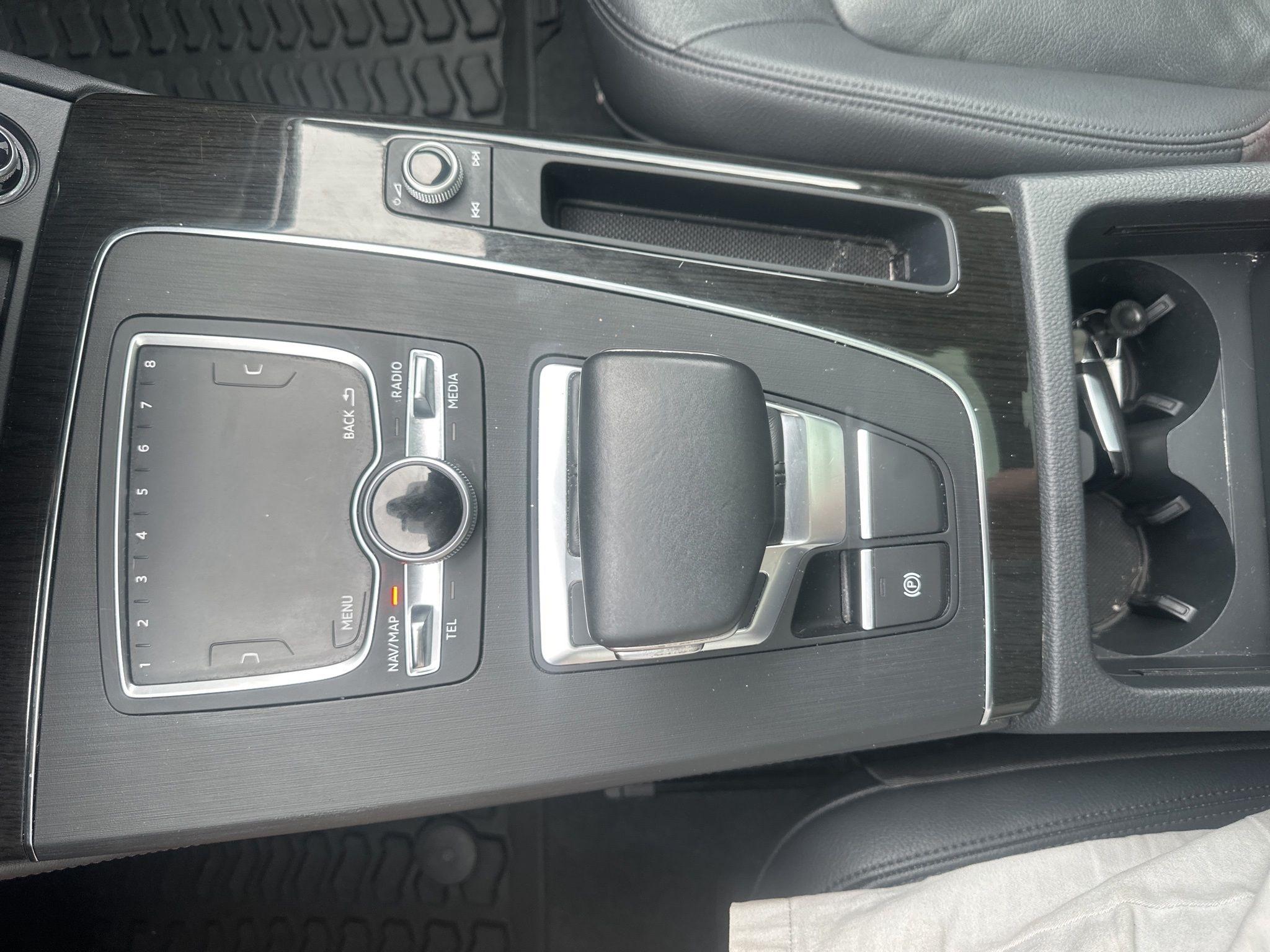 Audi Q5  2020