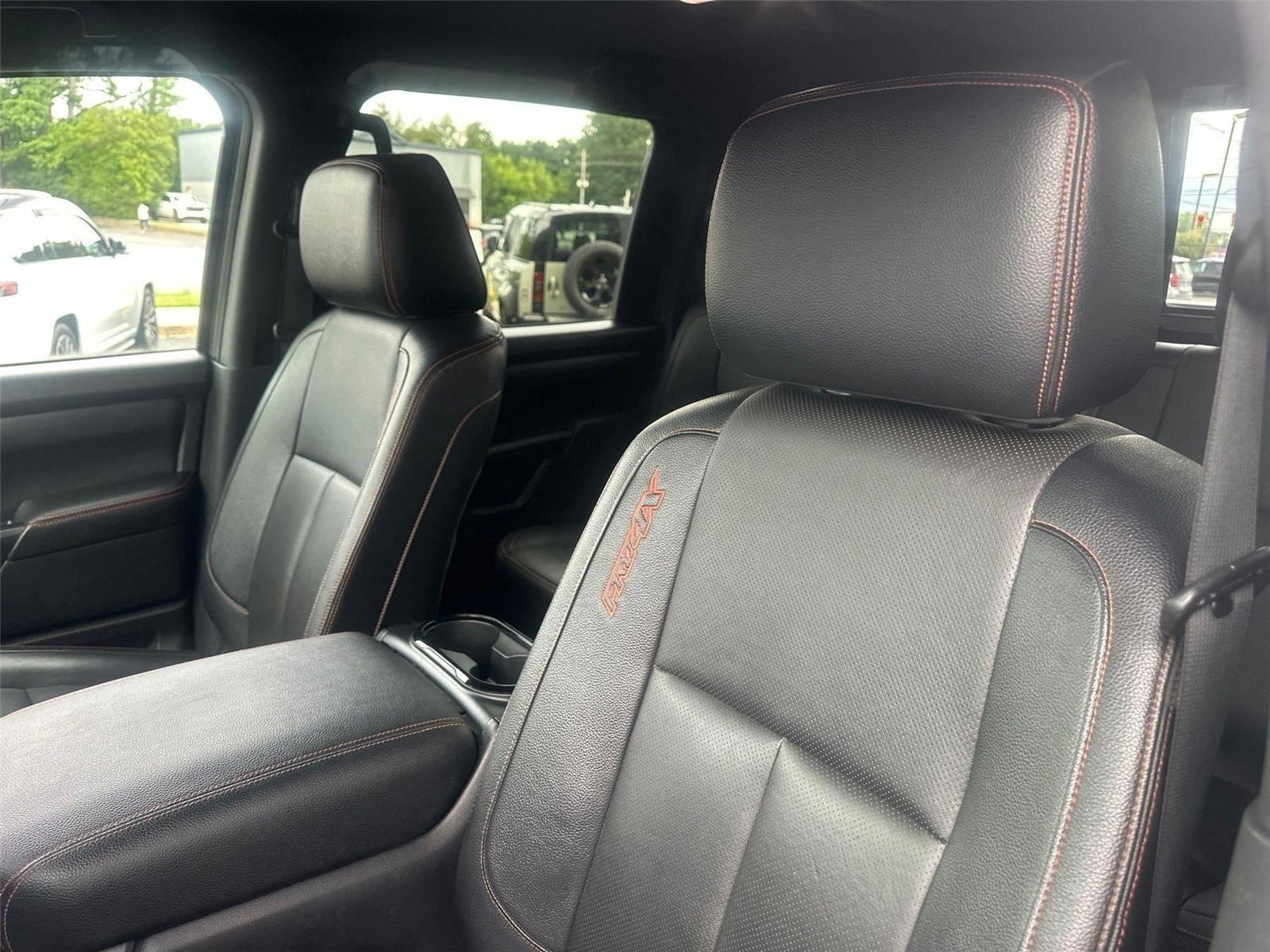Nissan Titan  2021