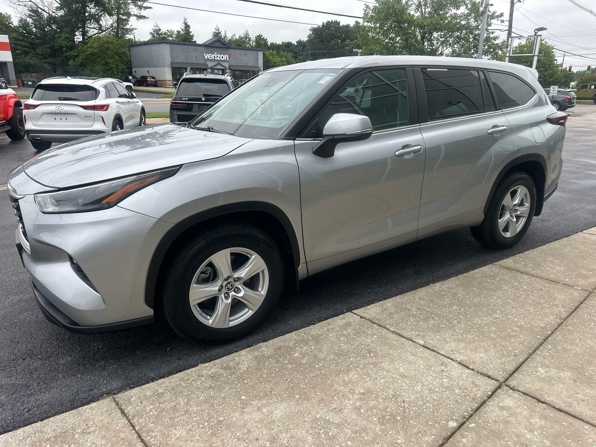 Toyota Highlander  2024