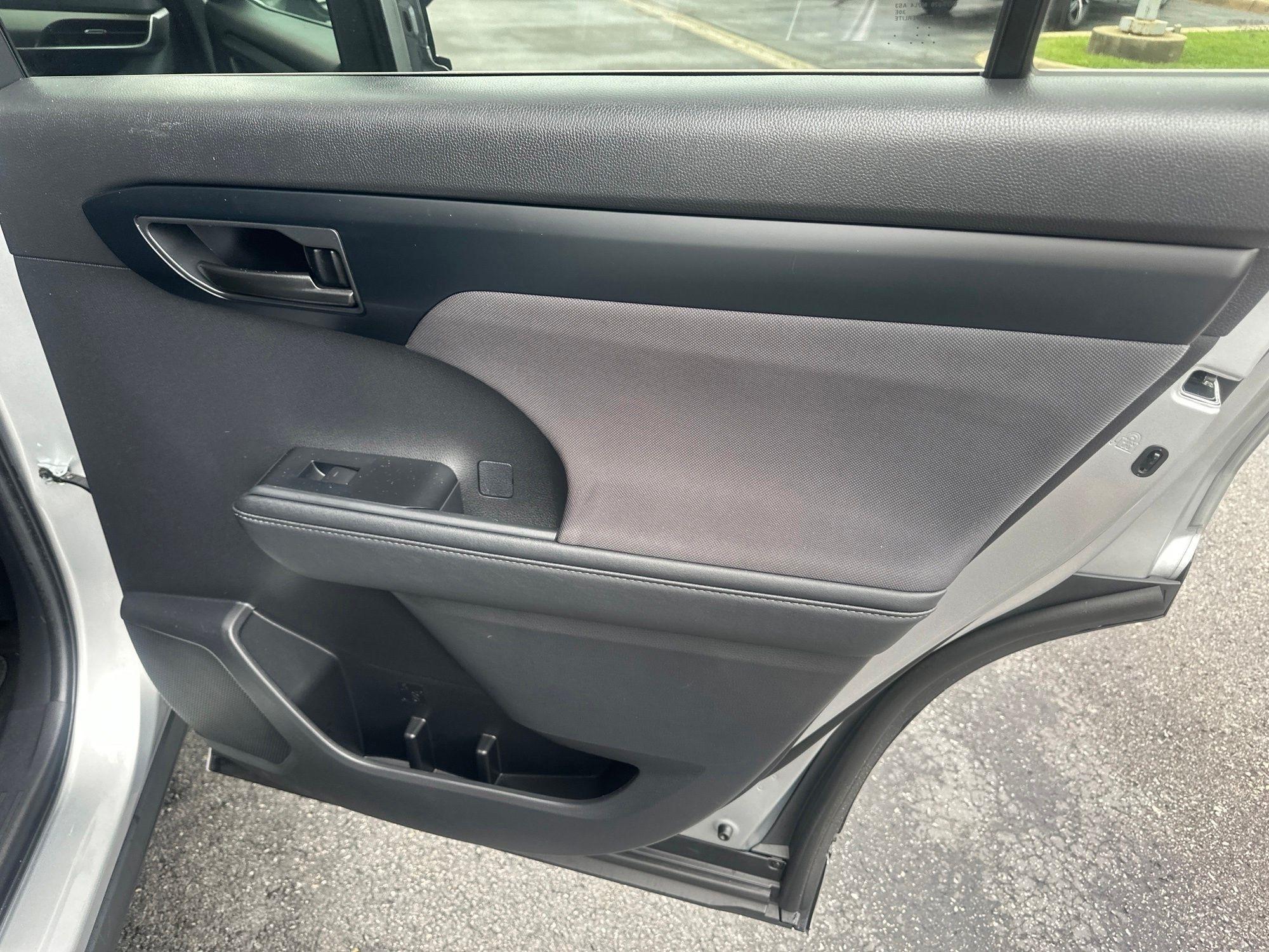 Toyota Highlander  2024