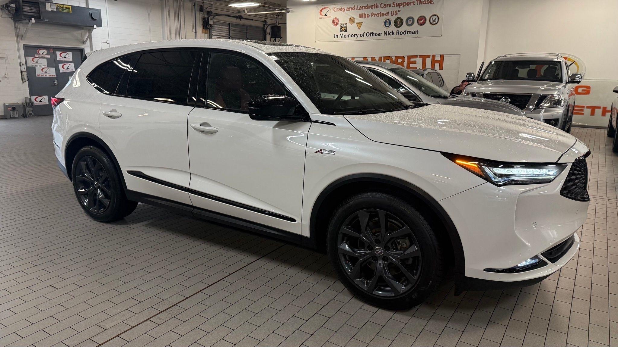 Acura MDX  2023